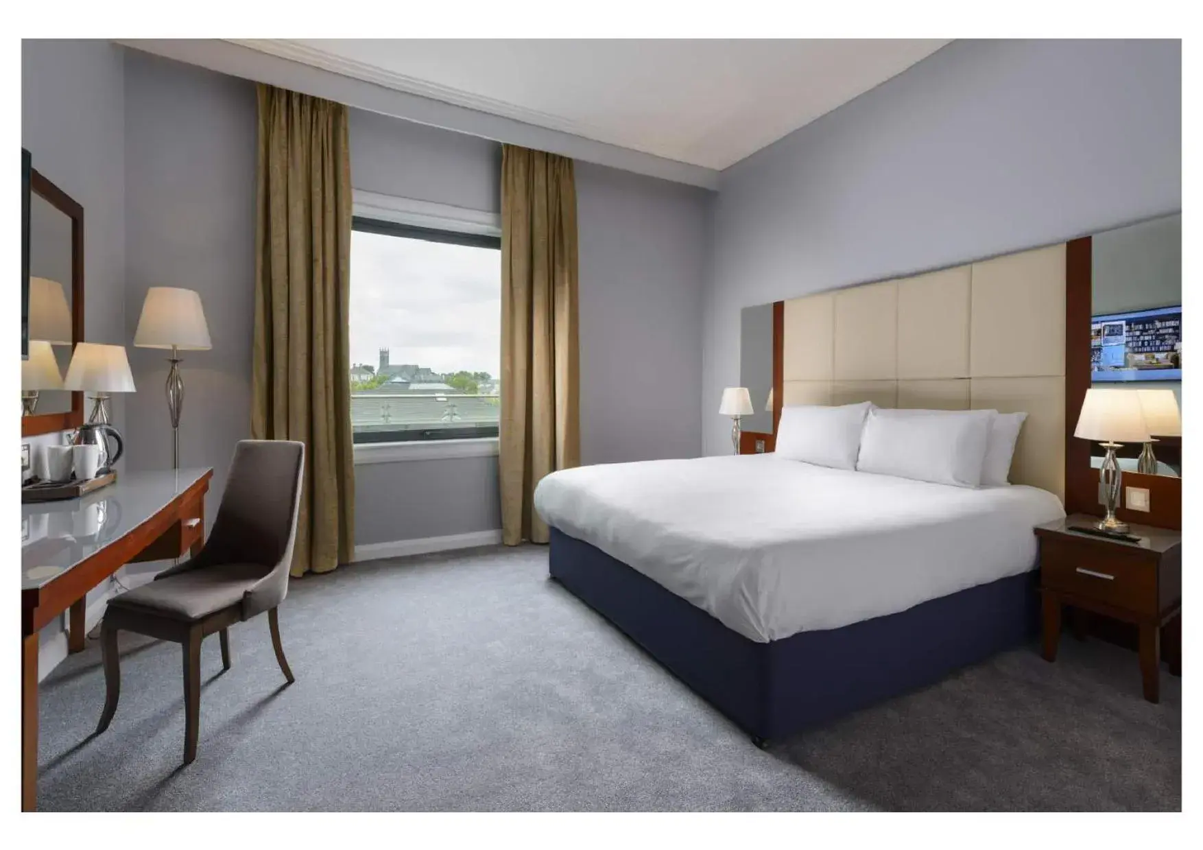 Bedroom, Bed in Shearwater Hotel & Spa Bedroom, Bed in Shearwater Hotel & Spa