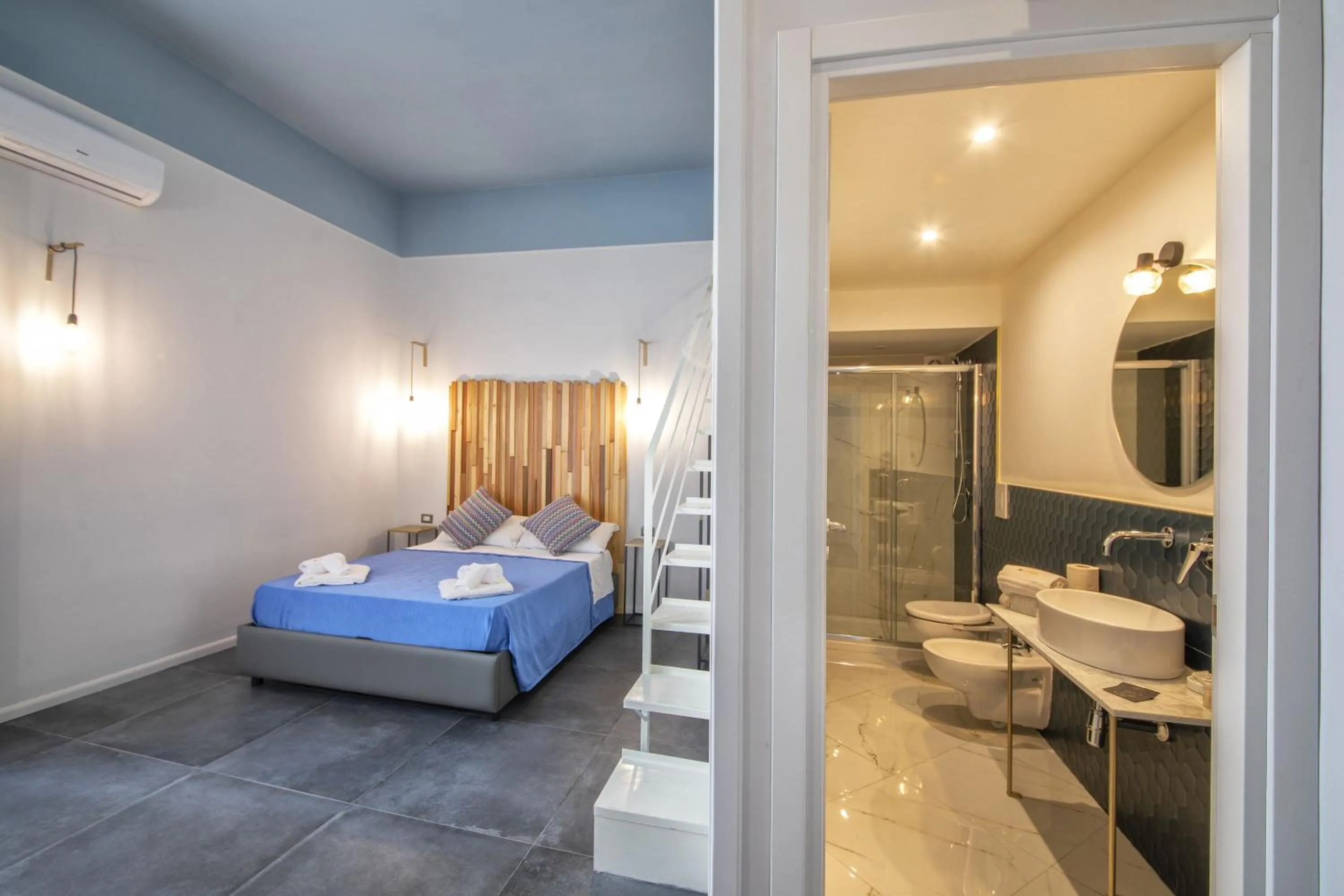 Bed in Be Italian Flat Duomo 319