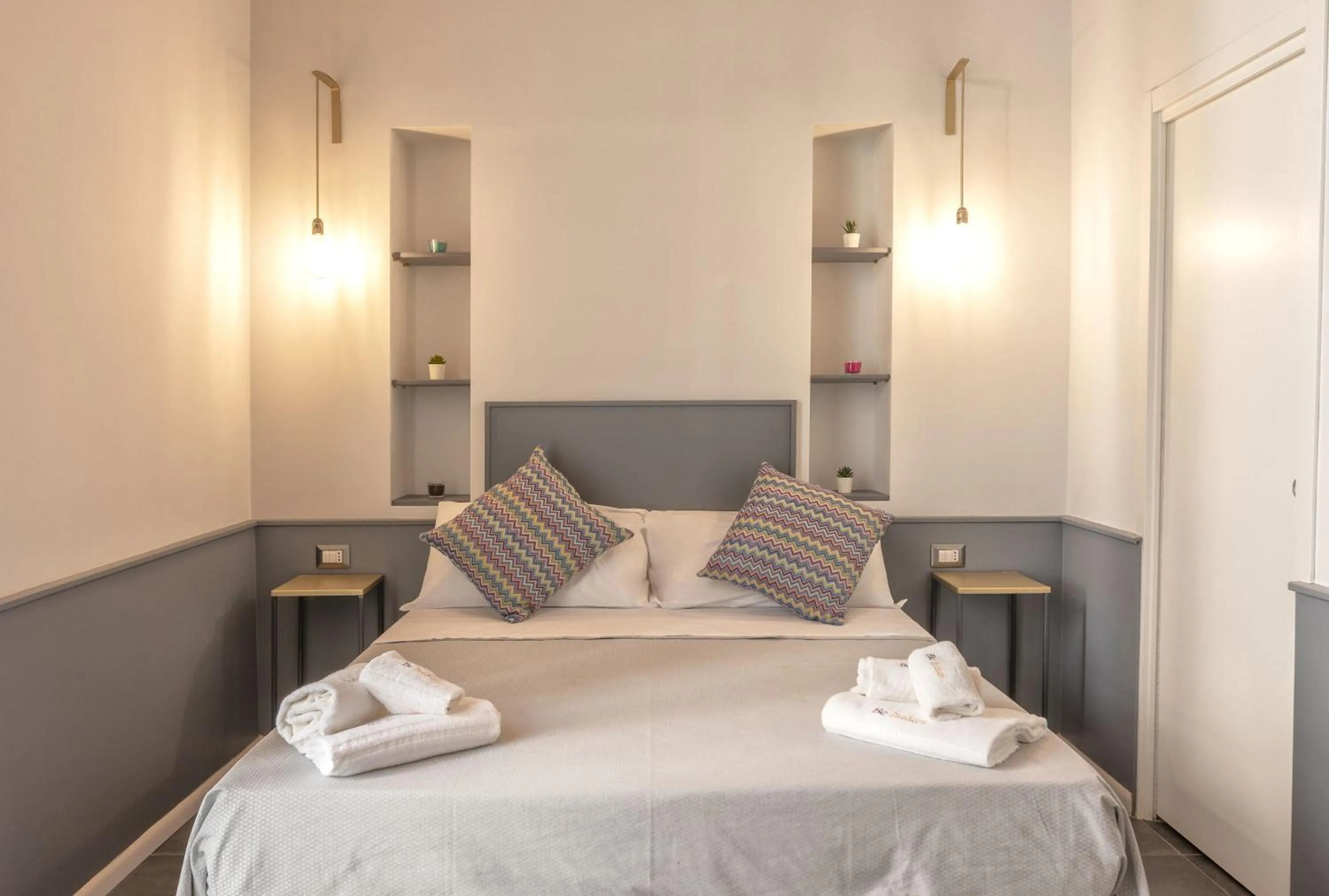 Bed in Be Italian Flat Duomo 319