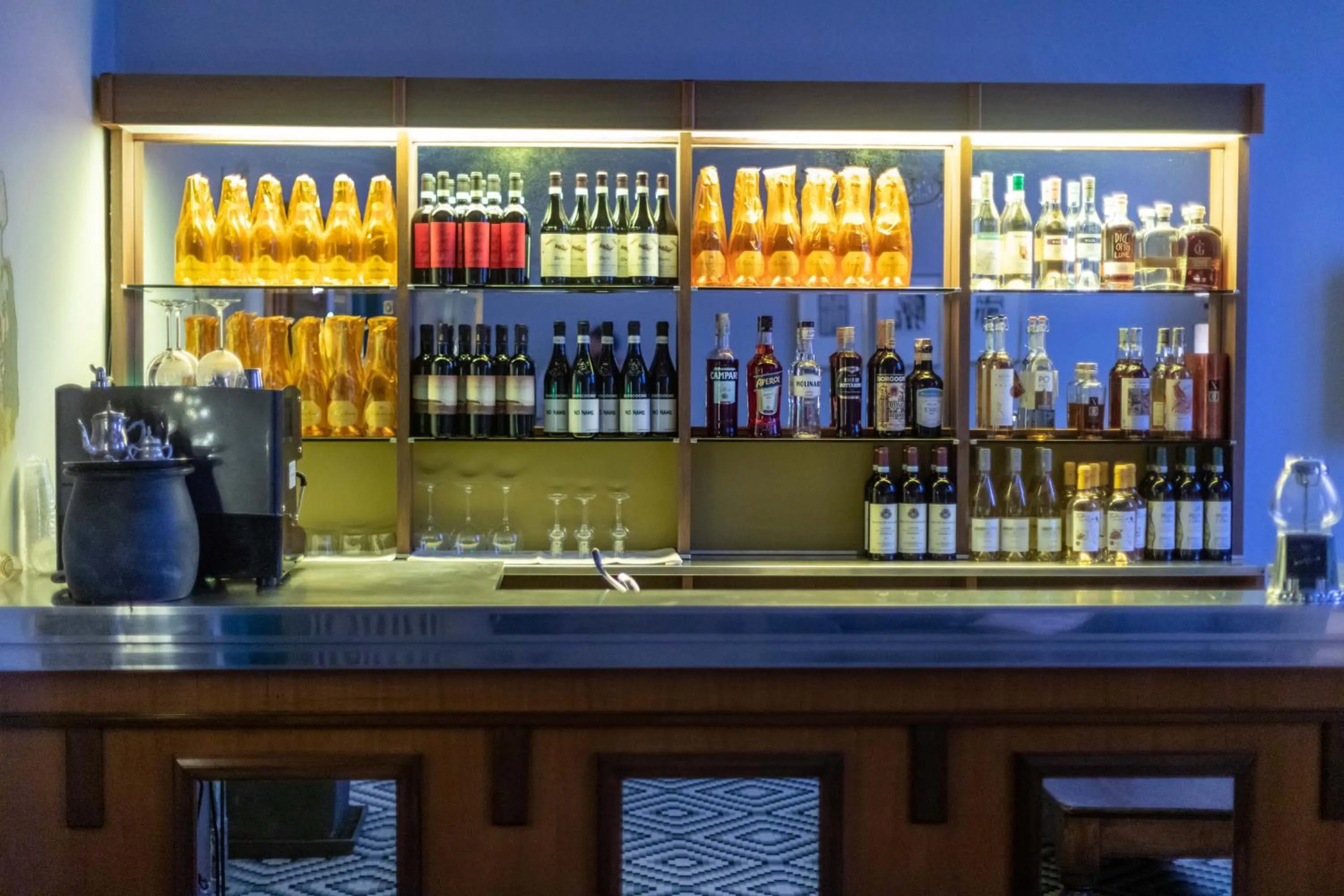 Lounge or bar in Hotel Casa Camilla