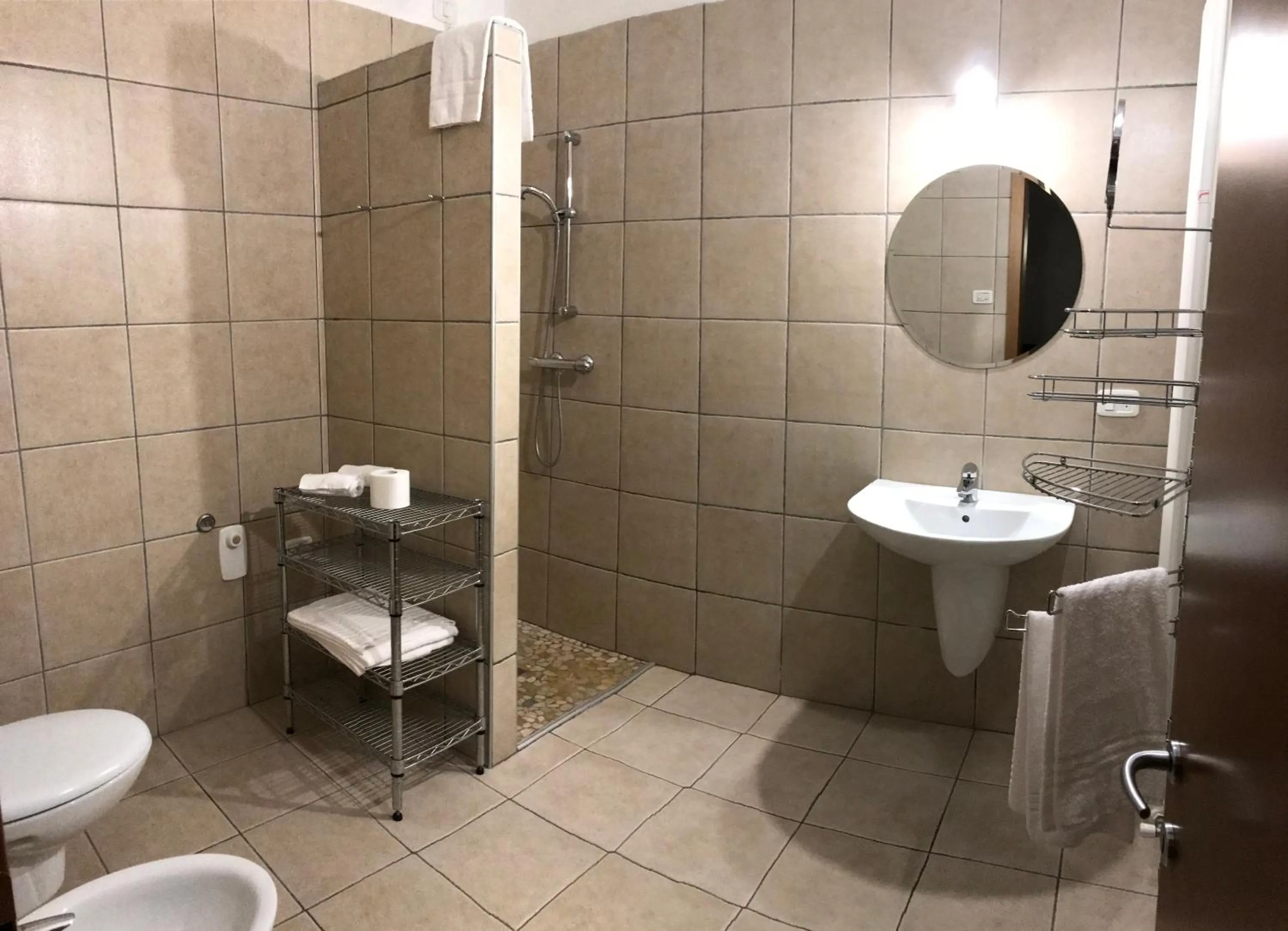 Bathroom in Appartamenti Gardastivo