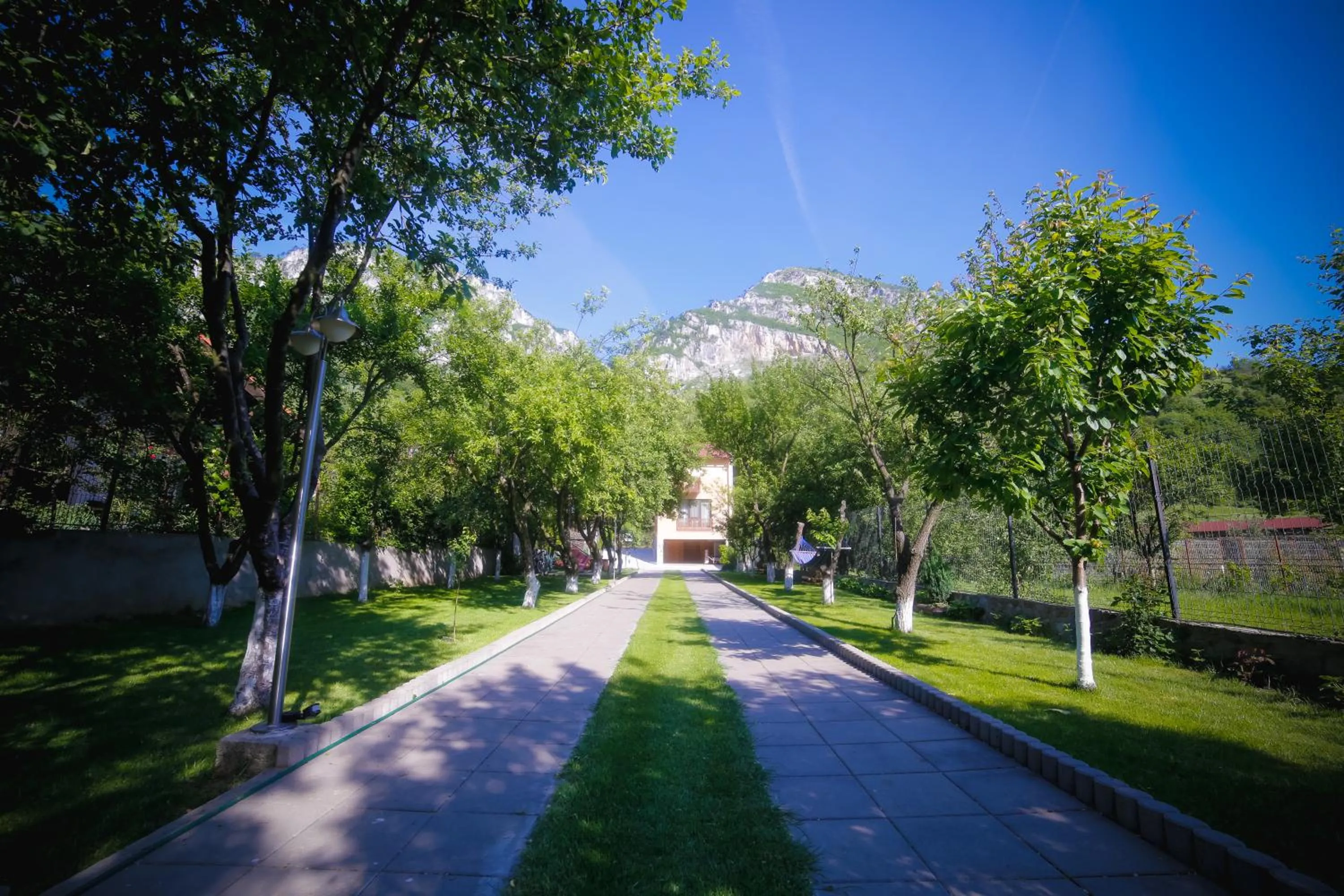 Property building in Pensiunea JOJO2