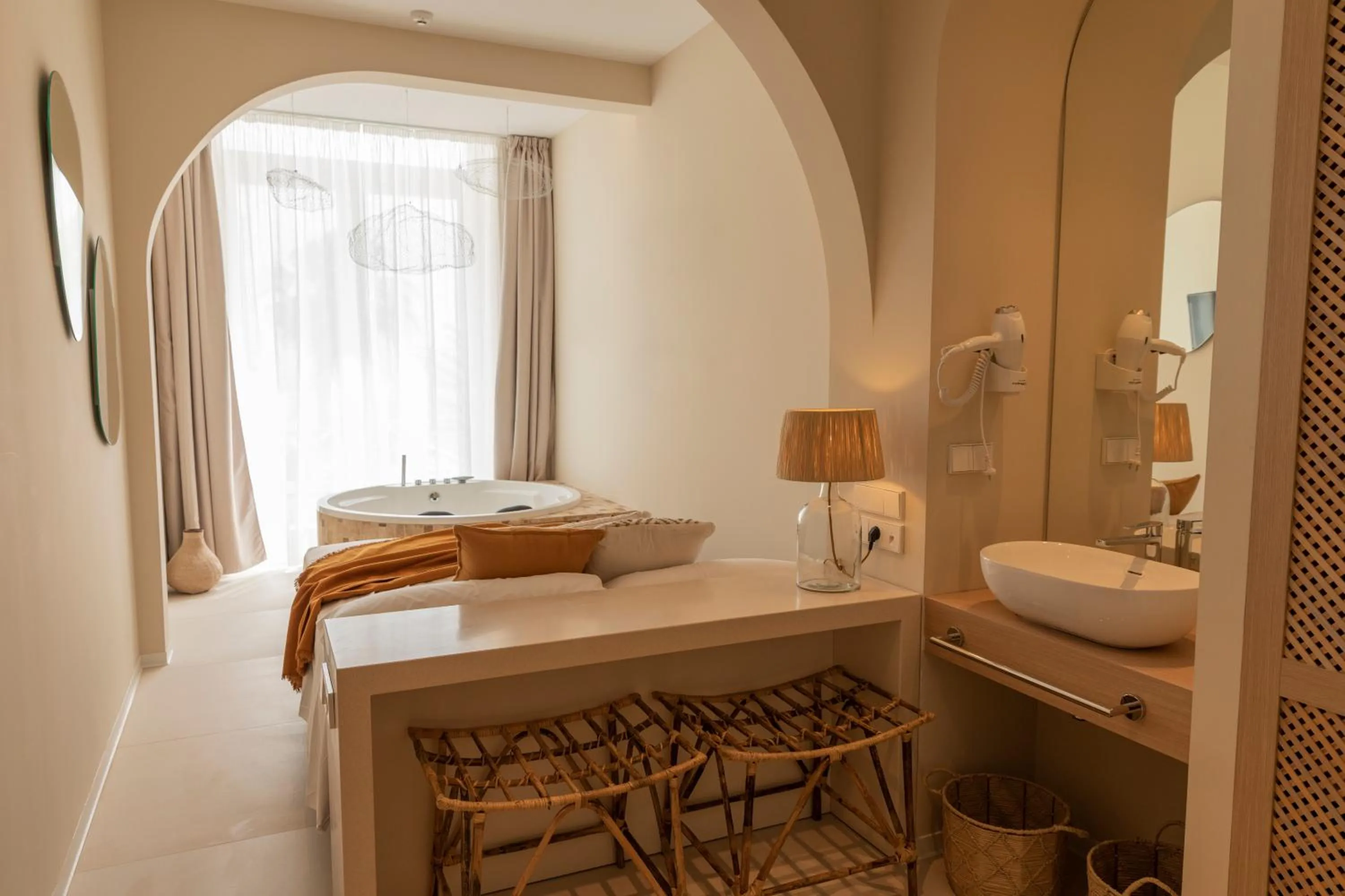 Photo of the whole room, Bed in Hotel Boutique Sabbia Valencia