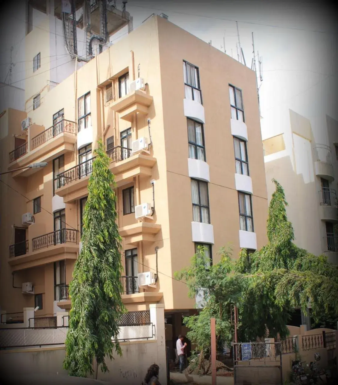 Property building in Magnus Calypso Suites Viman Nagar Property building in Magnus Calypso Suites Viman Nagar