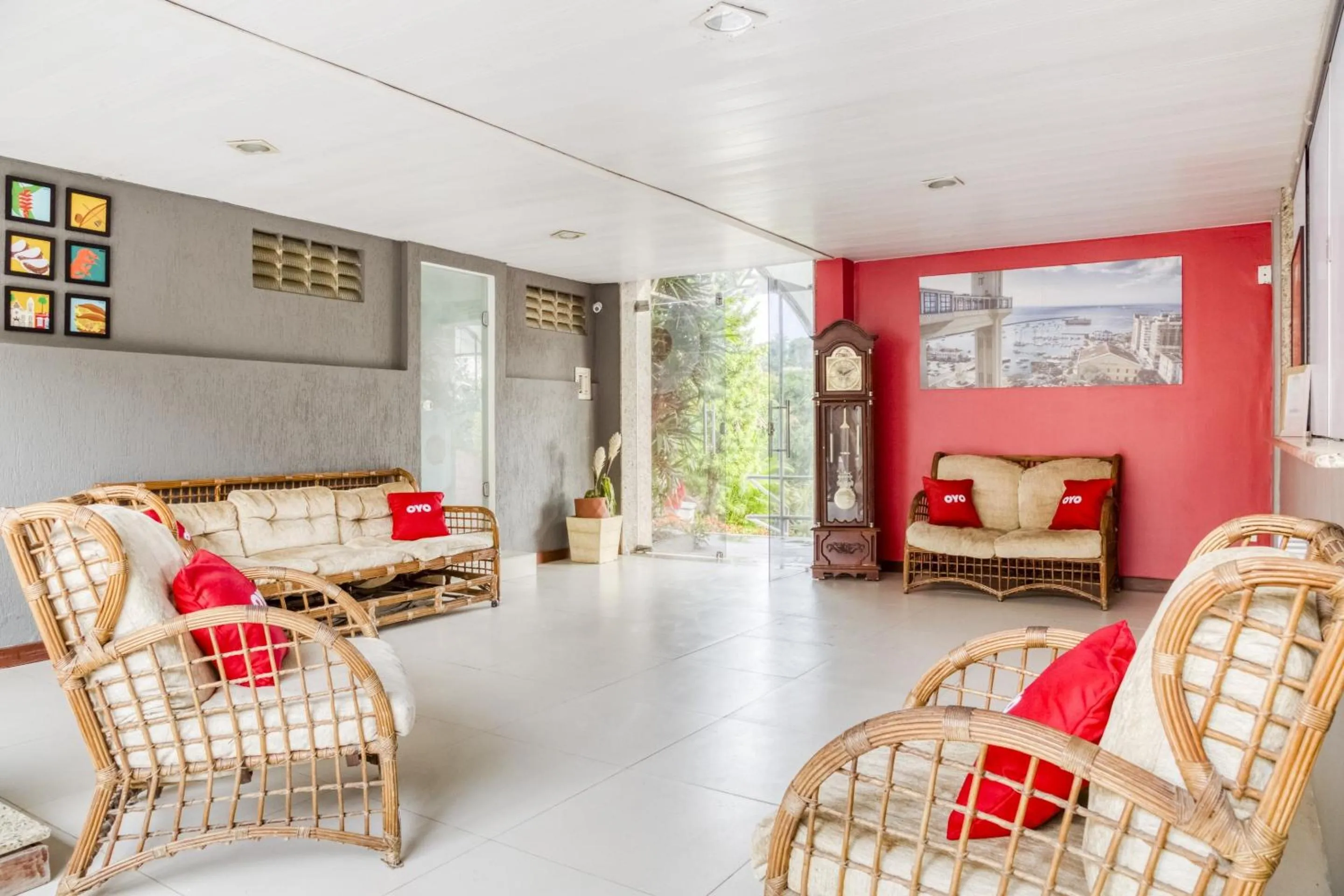 Lobby or reception in OYO Praia Hotel Recanto do Tomé - Salvador