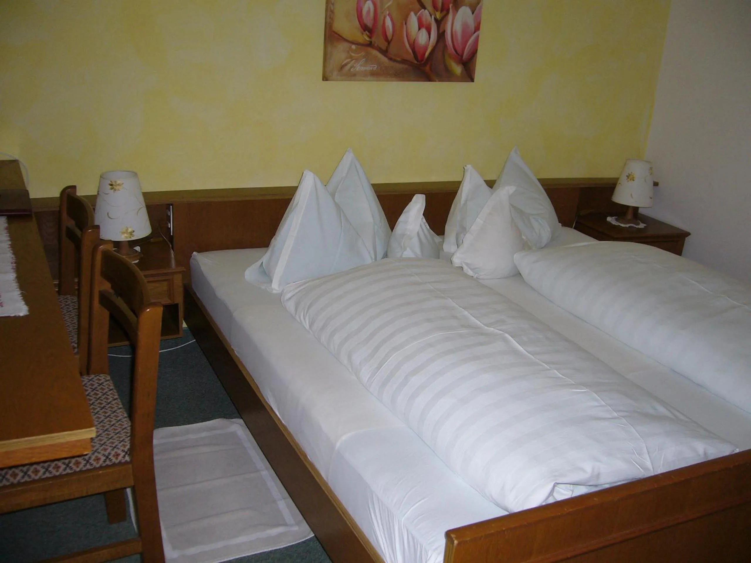 Decorative detail, Bed in Hotel Gasthof WASTL