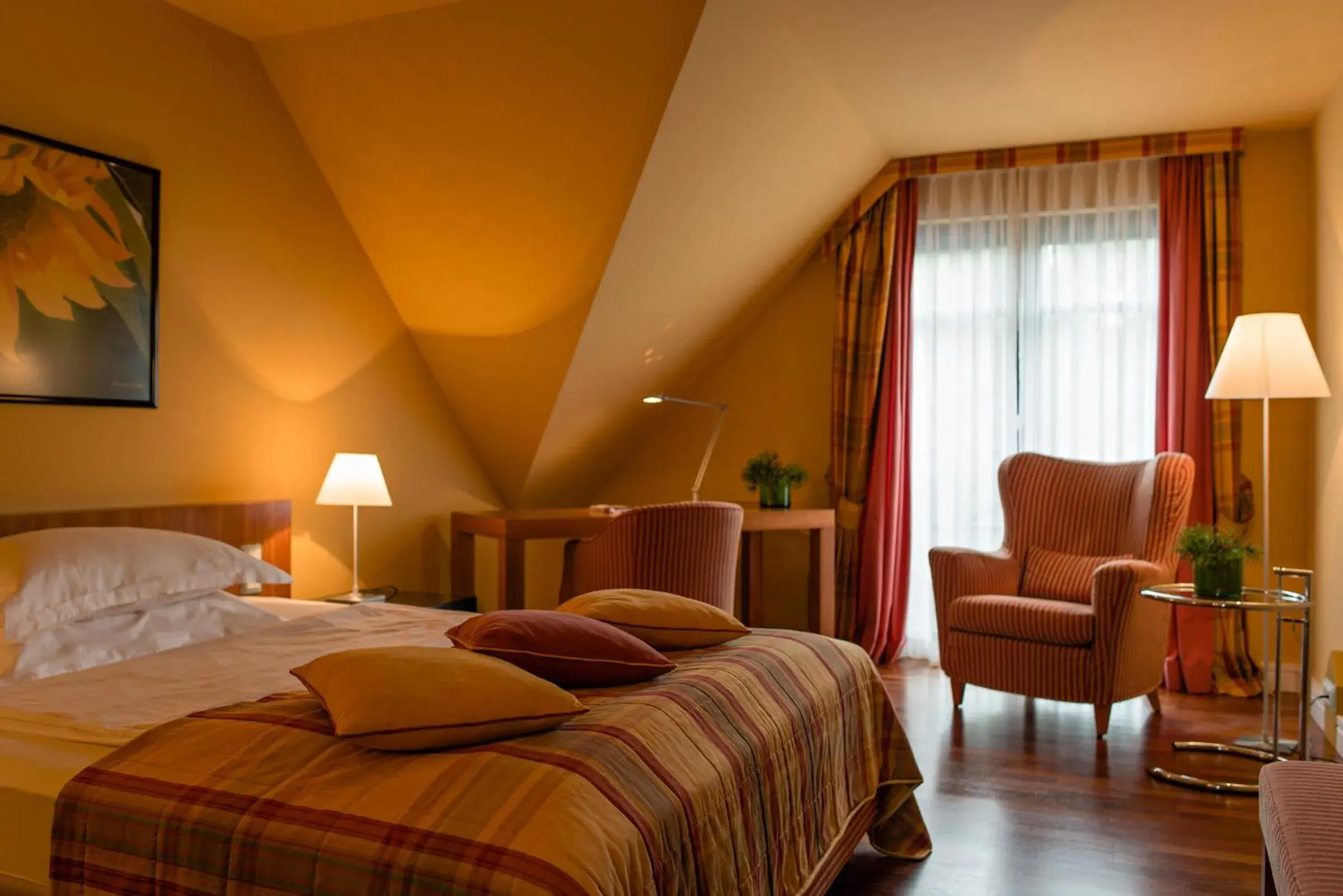 Business Single Room - single occupancy in Zeller-Hotel+Restaurant Business Single Room - single occupancy in Zeller-Hotel+Restaurant
