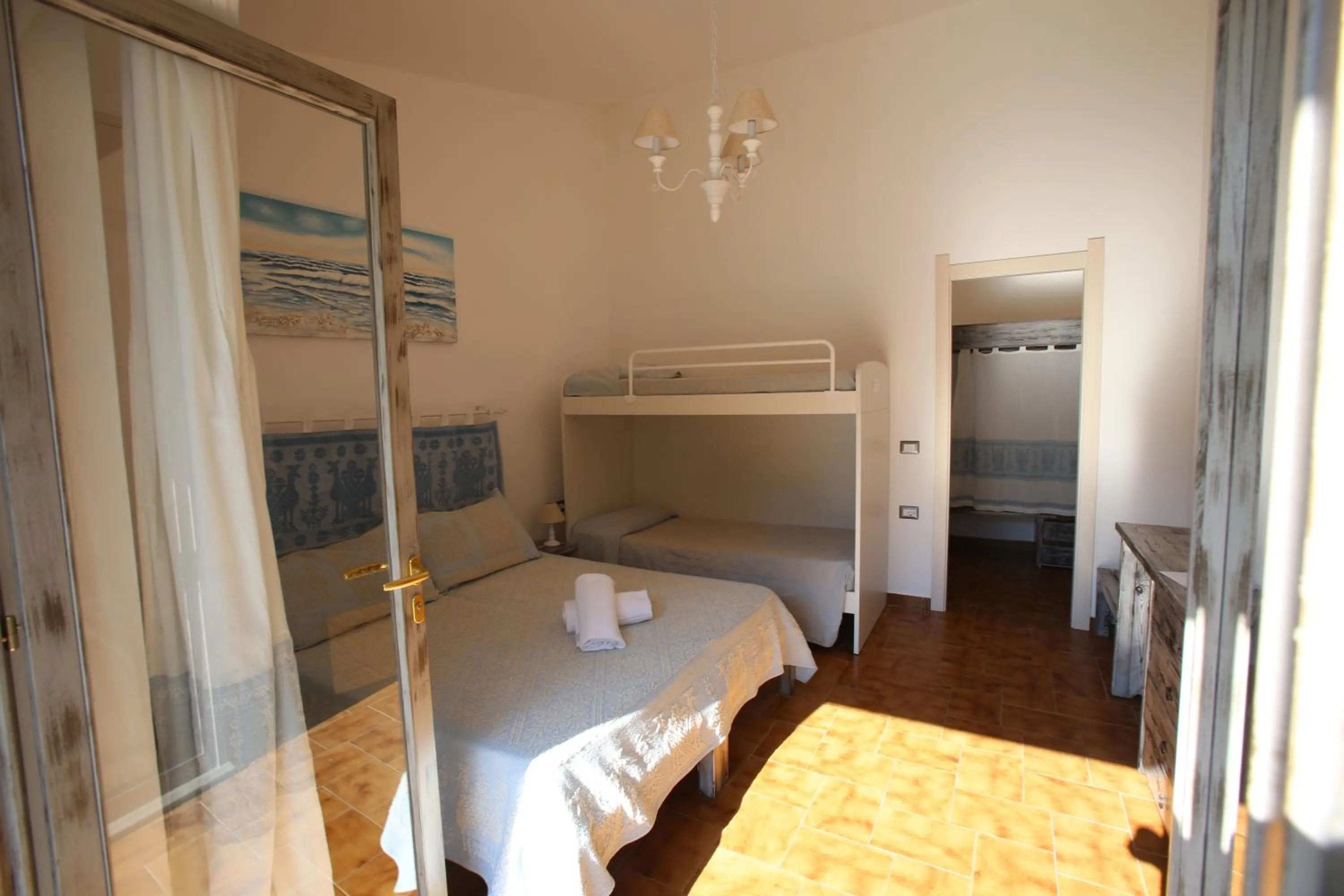 Photo of the whole room, Bed in Club Esse Sporting