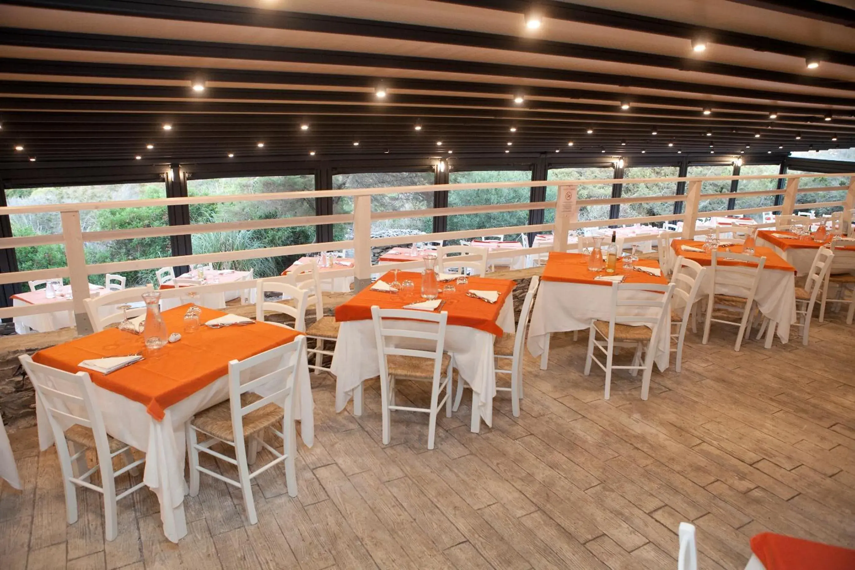 Restaurant/places to eat in Club Esse Sporting Restaurant/places to eat in Club Esse Sporting