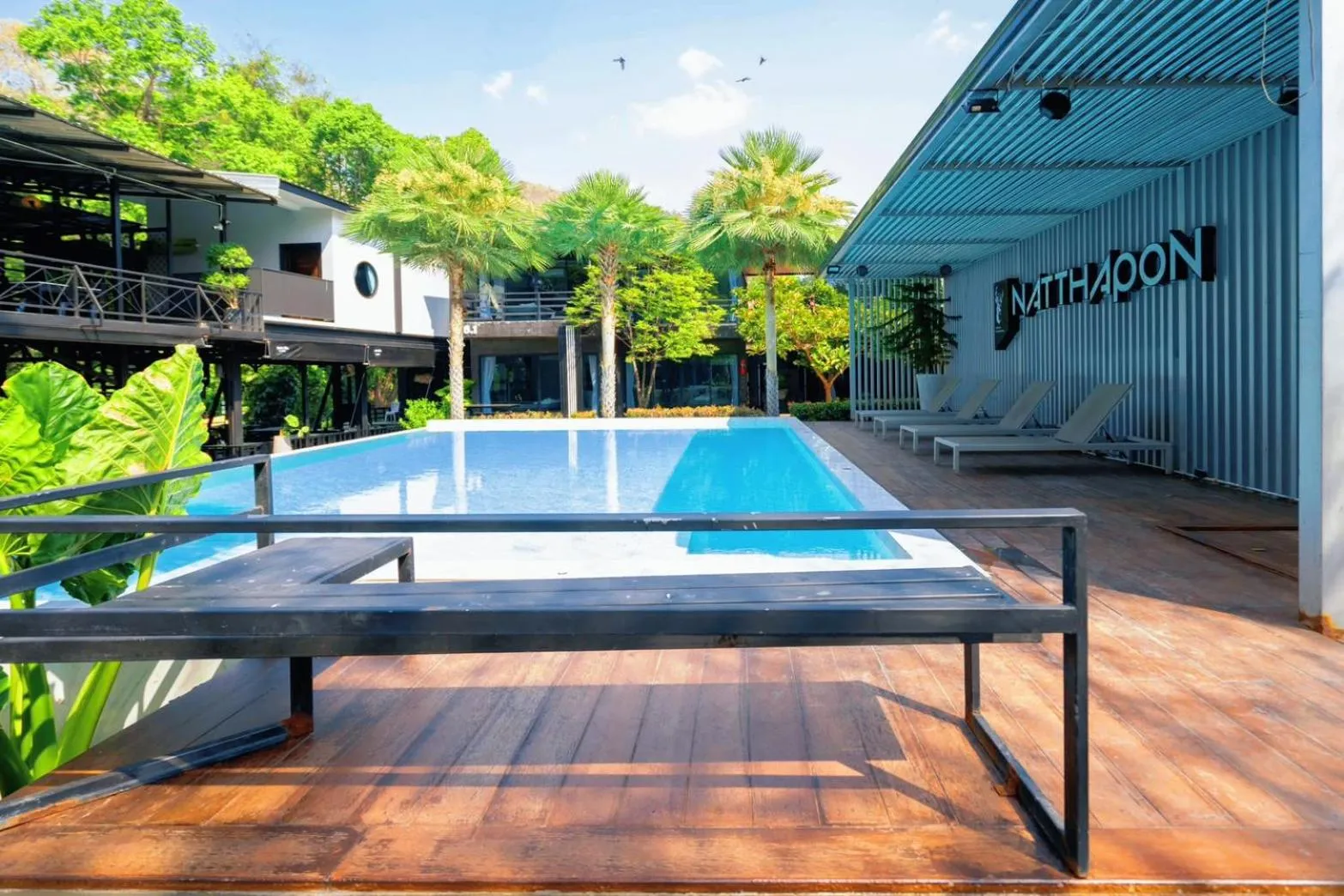 Day in Natthapon Resort Kaeng Kachan