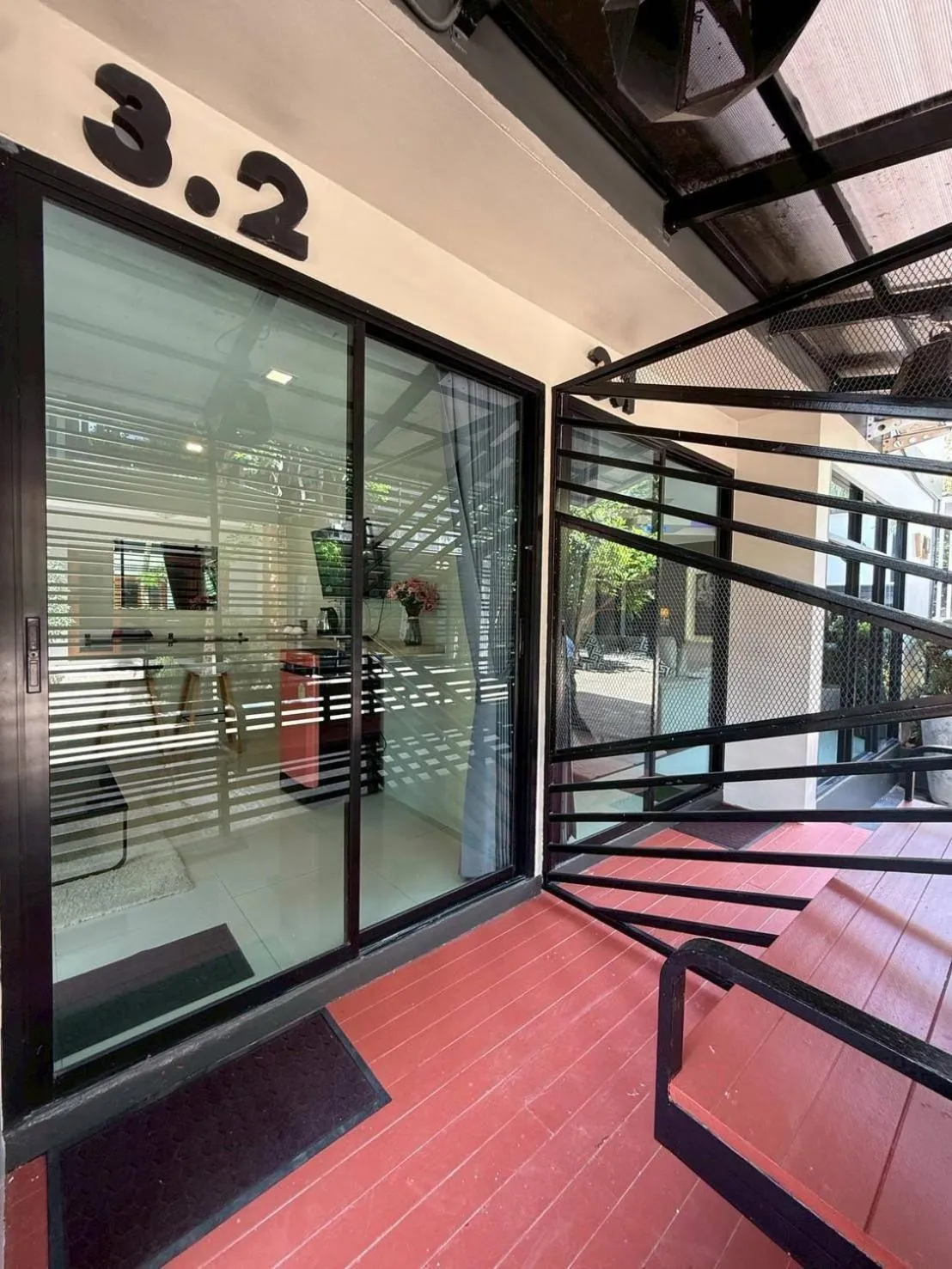 Property building in Natthapon Resort Kaeng Kachan