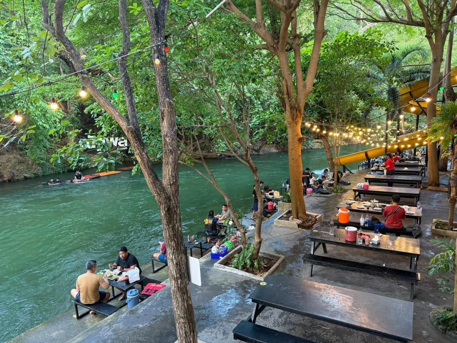 Nearby landmark in Natthapon Resort Kaeng Kachan