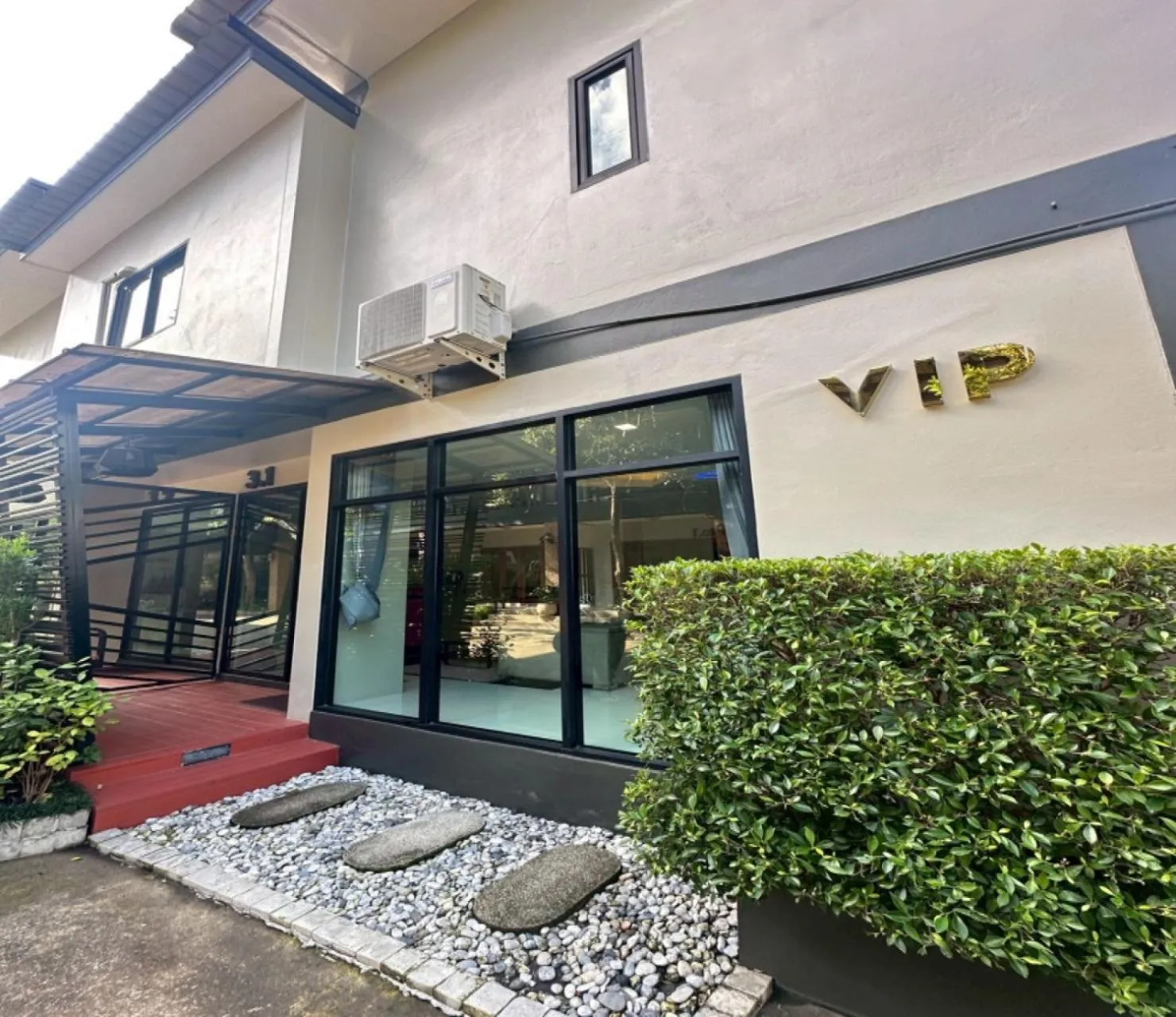 Property building in Natthapon Resort Kaeng Kachan