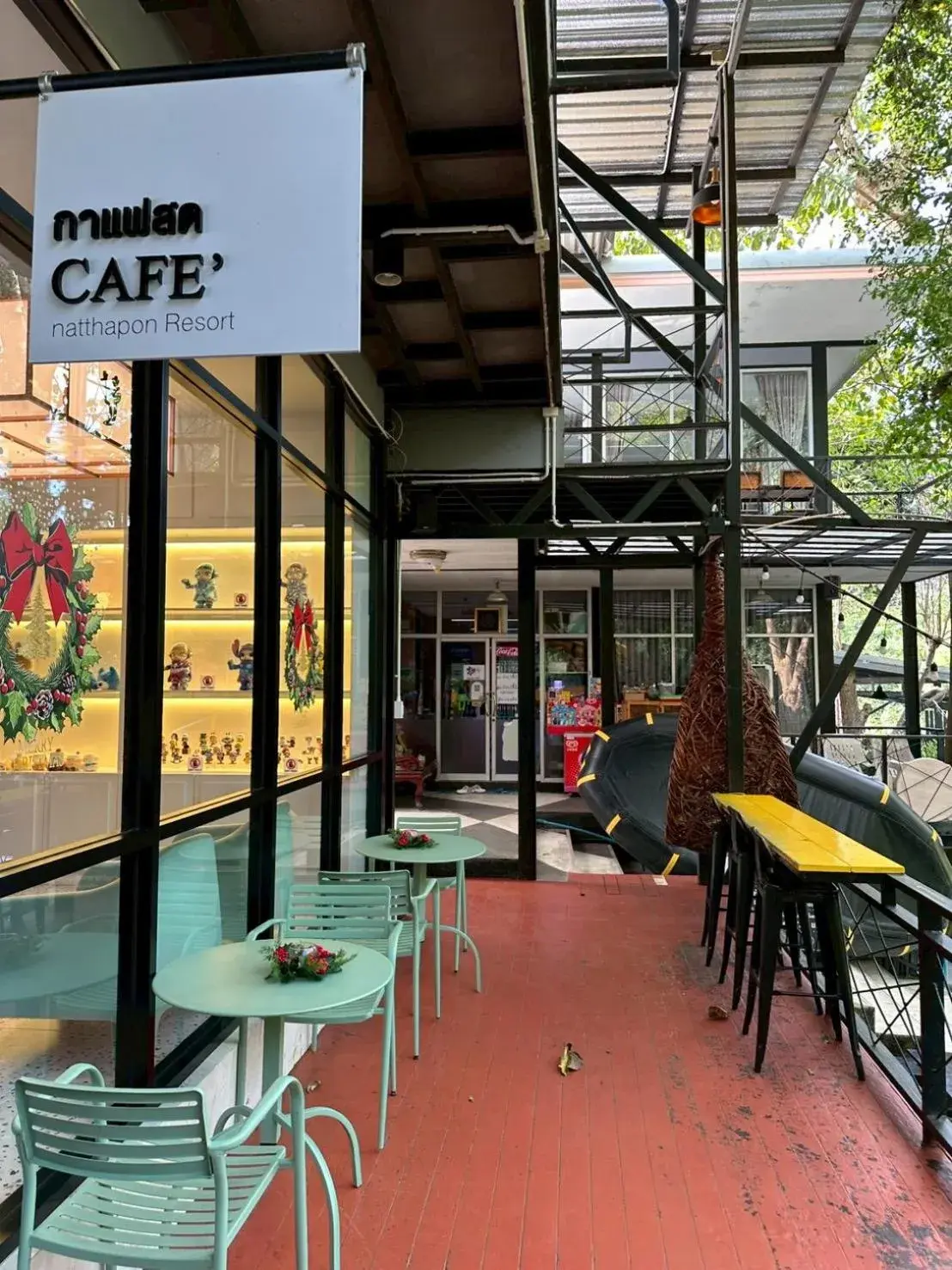 Restaurant/places to eat in Natthapon Resort Kaeng Kachan Restaurant/places to eat in Natthapon Resort Kaeng Kachan