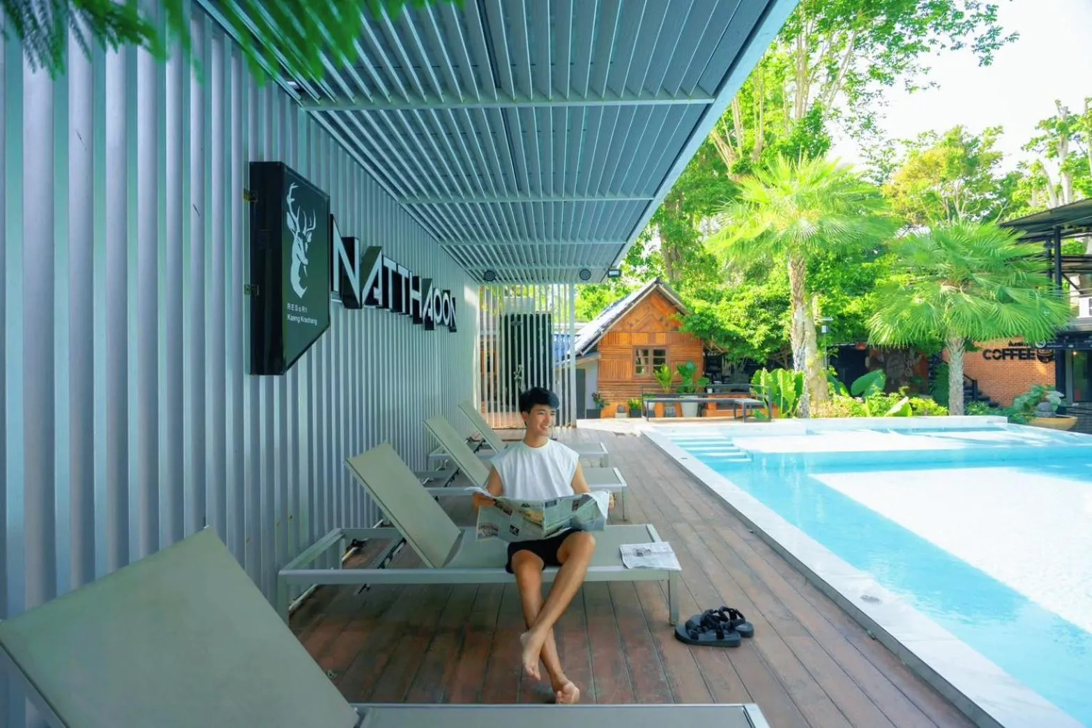 Pool view in Natthapon Resort Kaeng Kachan