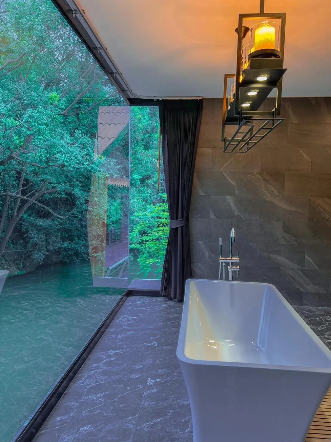 River view in Natthapon Resort Kaeng Kachan