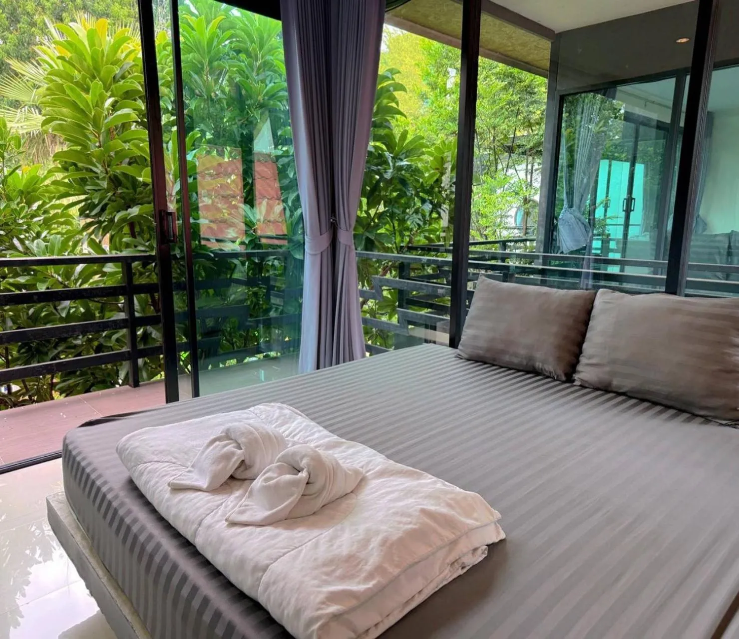 Bedroom, Bed in Natthapon Resort Kaeng Kachan