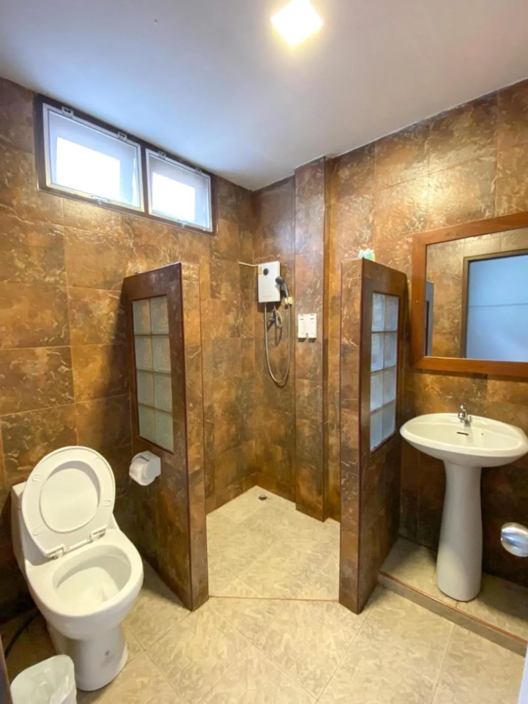 Bathroom in Natthapon Resort Kaeng Kachan