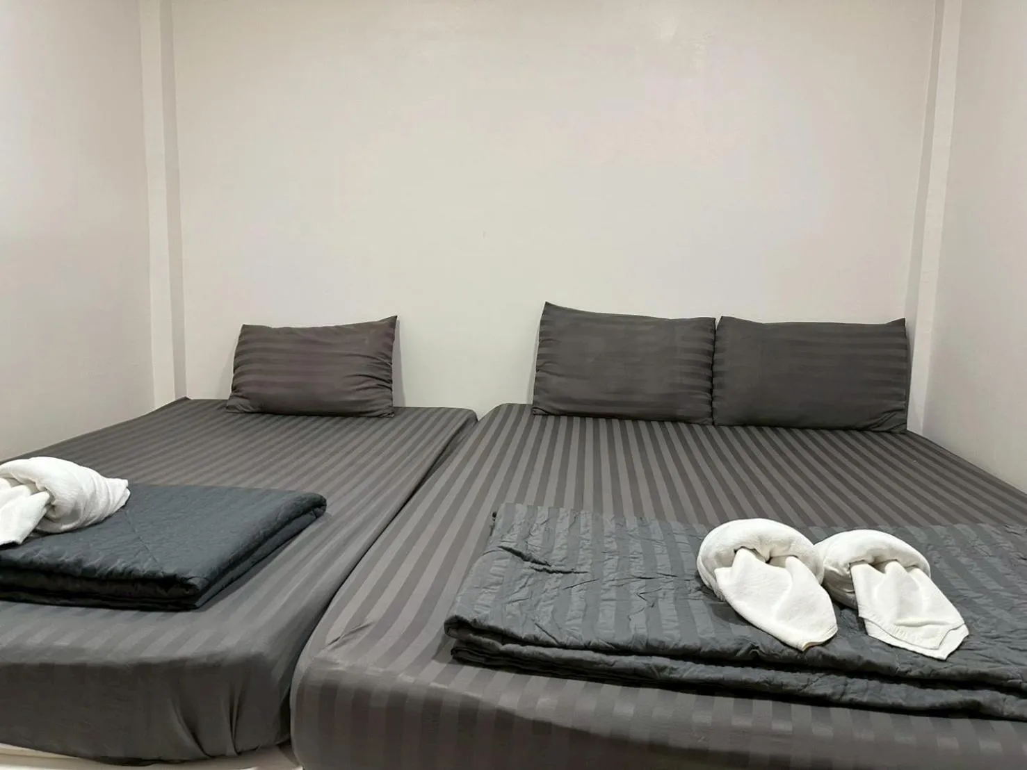 Bed in Natthapon Resort Kaeng Kachan