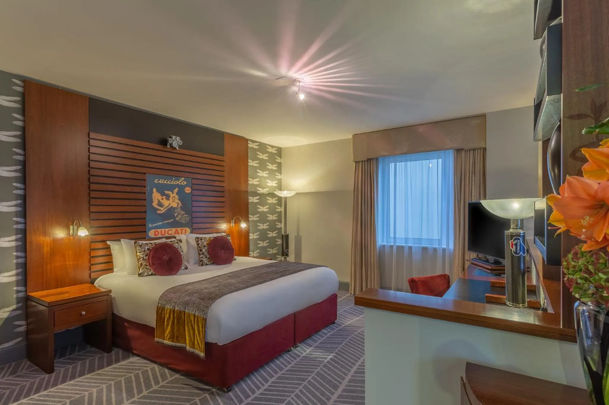 Photo of the whole room, Bed in Crowne Plaza Dublin Airport by IHG