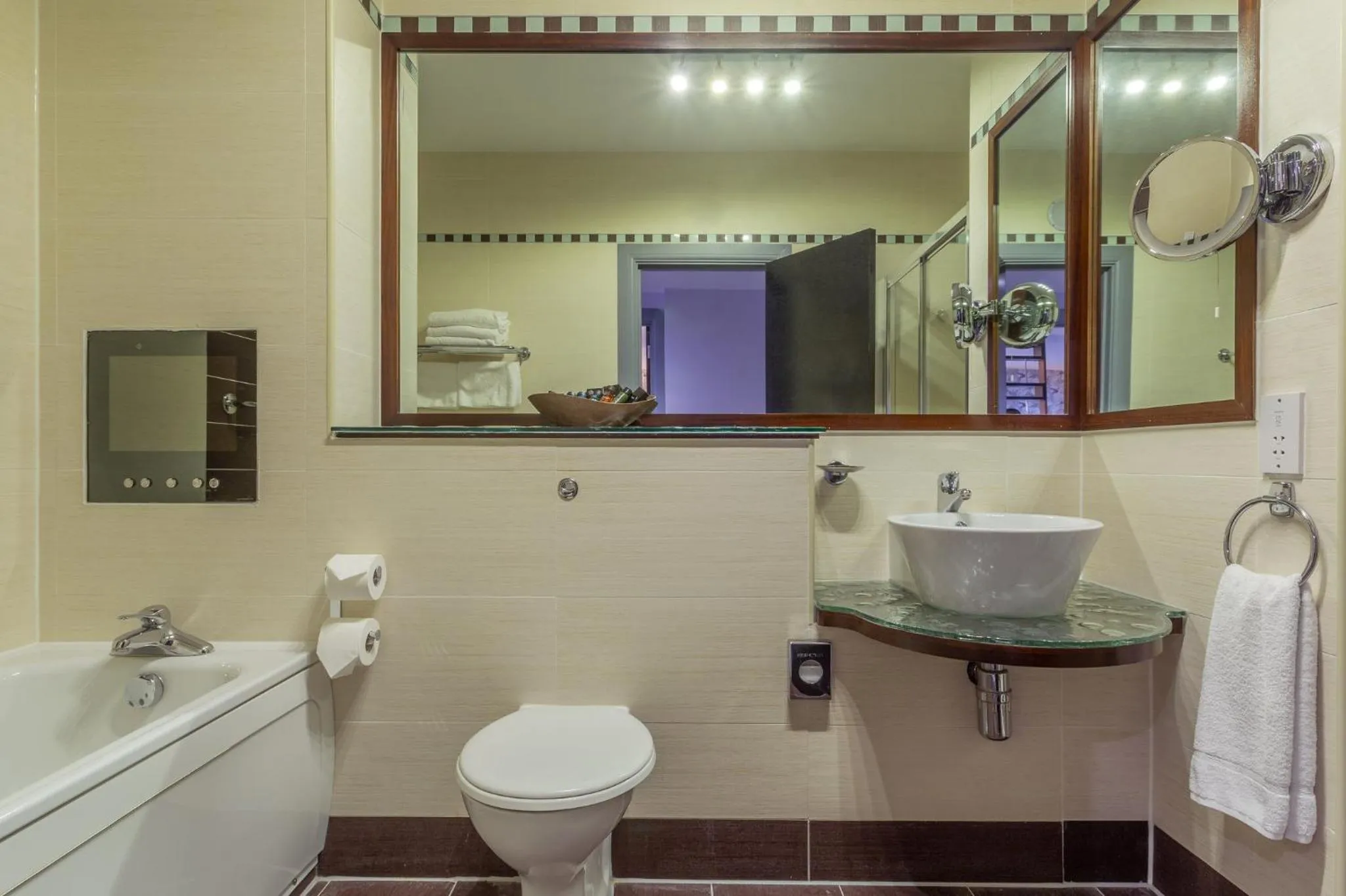 Bathroom in Crowne Plaza Dublin Airport by IHG