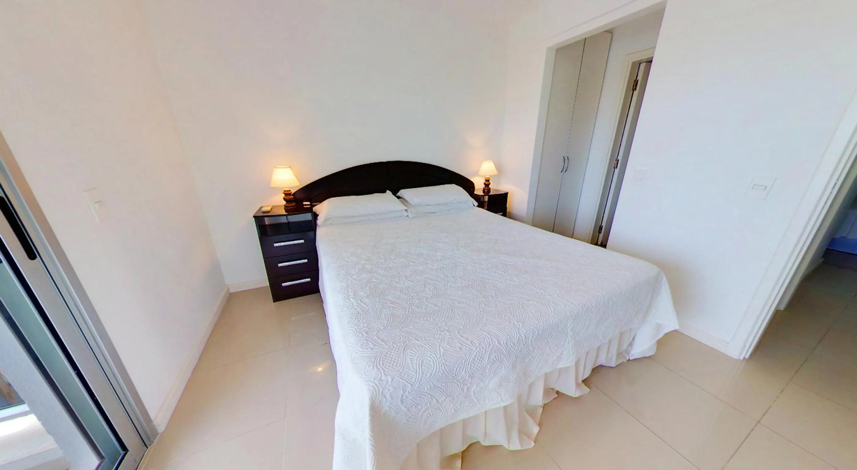 Bedroom, Bed in Arenas del Mar Apartments