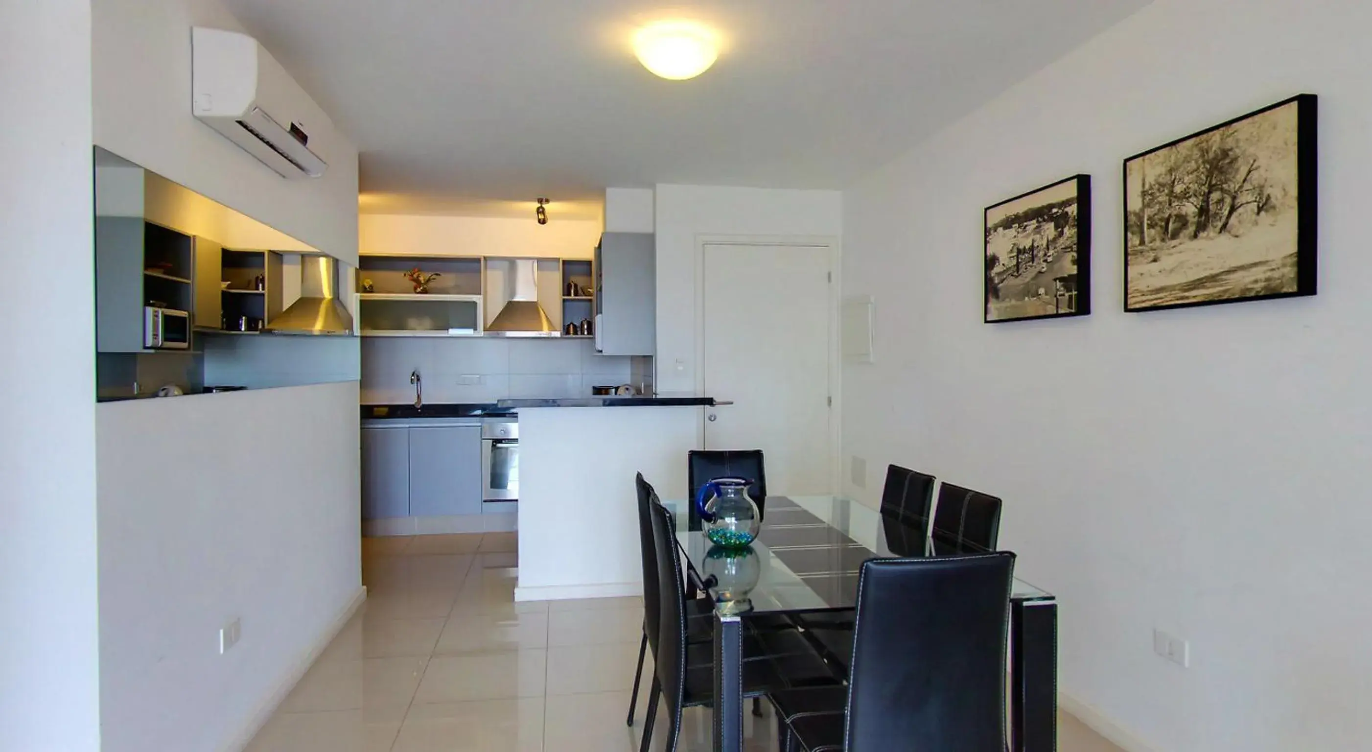 Two-Bedroom Apartment in Arenas del Mar Apartments Two-Bedroom Apartment in Arenas del Mar Apartments