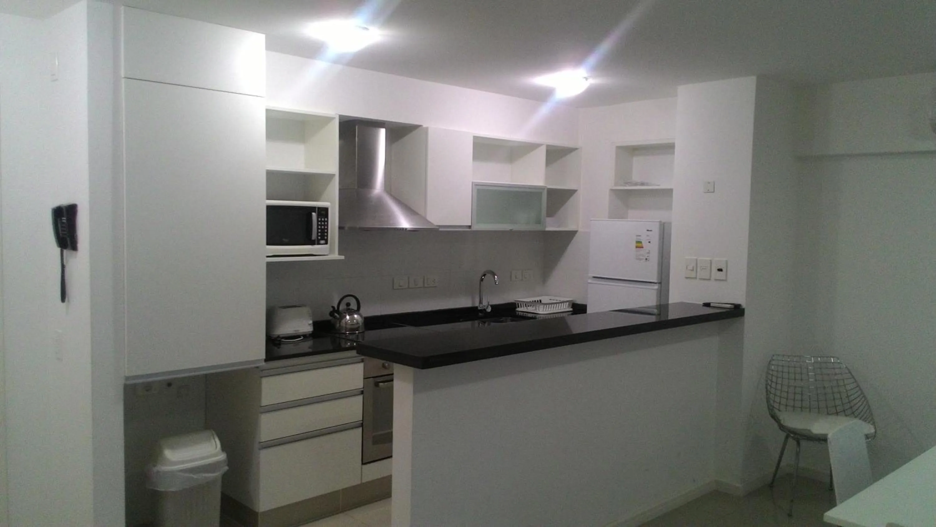 Kitchen or kitchenette in Arenas del Mar Apartments