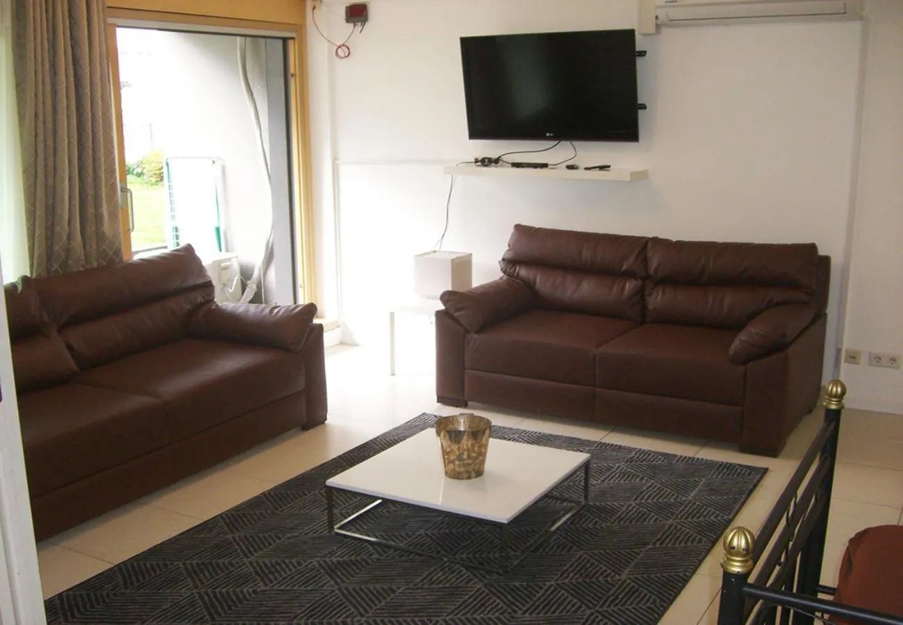 Baynunah Suites Aparthotel