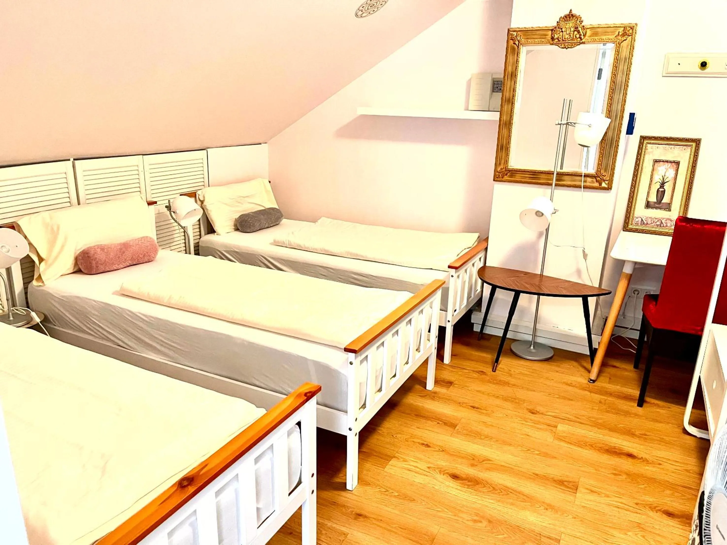 Bedroom, Bed in Baynunah Suites Aparthotel