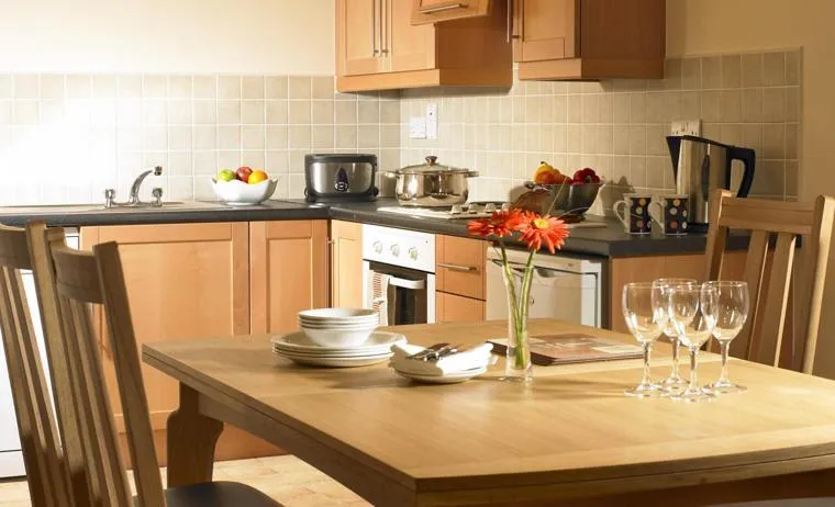 Kitchen or kitchenette in Sneem Hotel