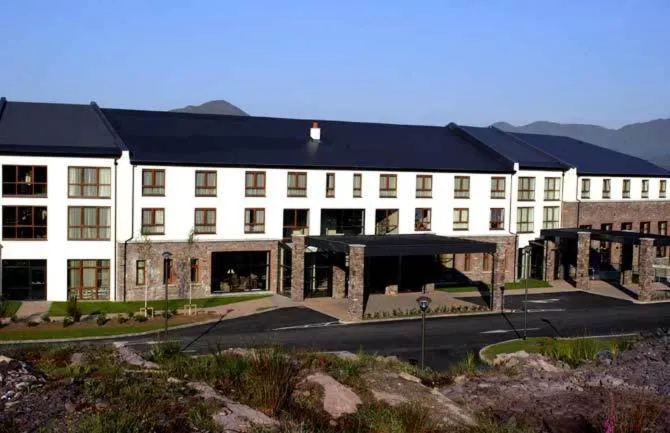 Facade/entrance in Sneem Hotel
