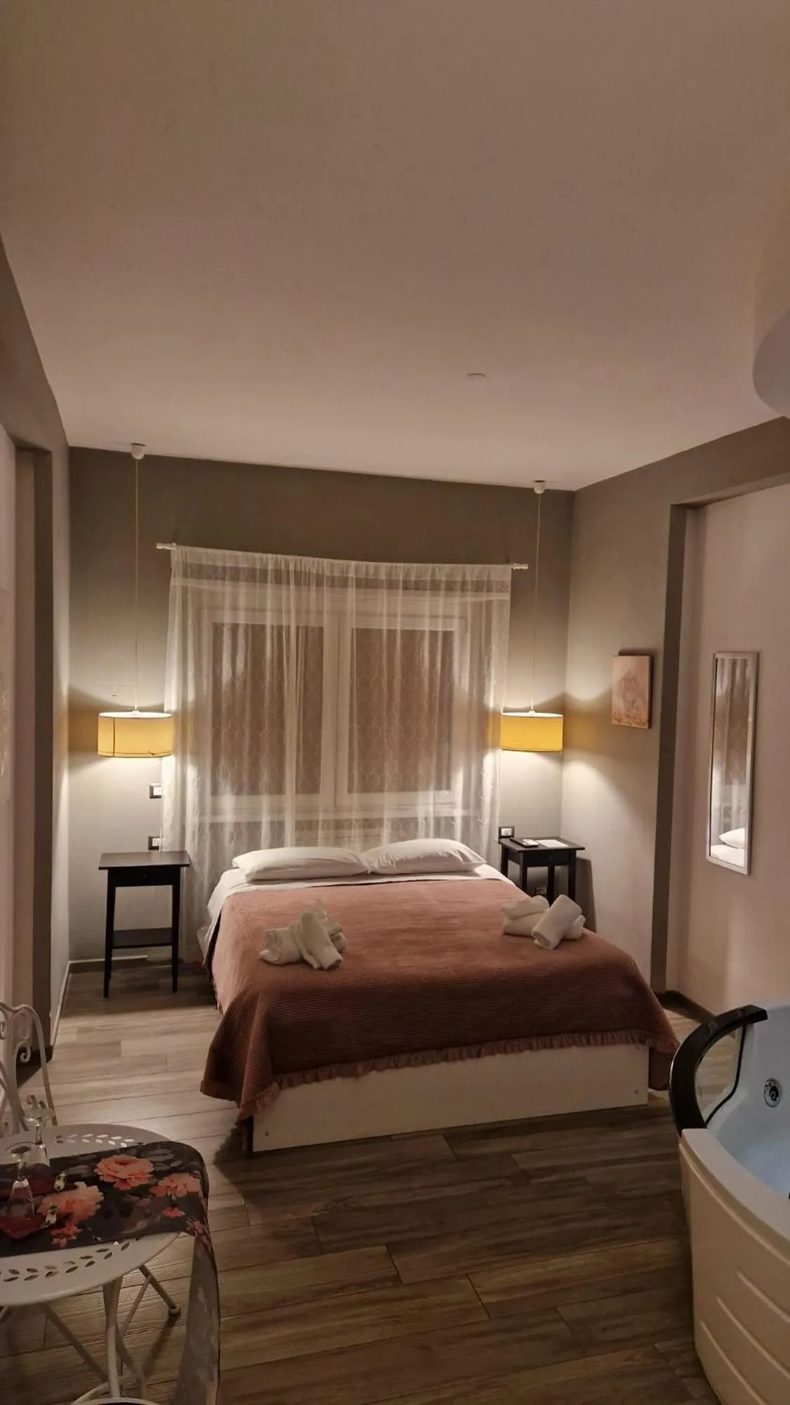 Photo of the whole room, Bed in Il Mare Di Roma Luxury