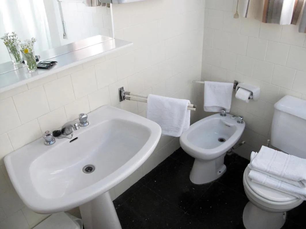 Bathroom in Hotel Martinez