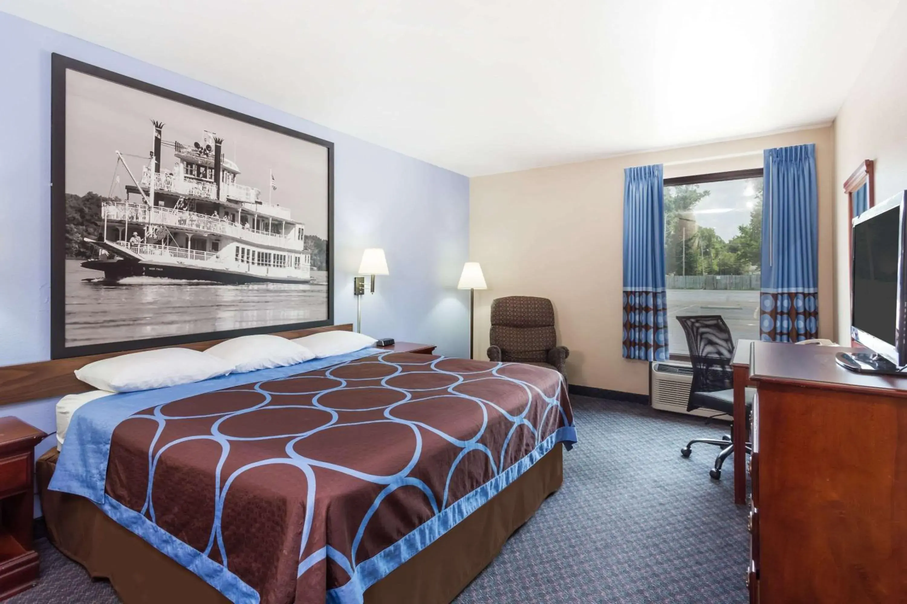 King Room - Disability Access - Smoking in Super 8 by Wyndham Indianola King Room - Disability Access - Smoking in Super 8 by Wyndham Indianola