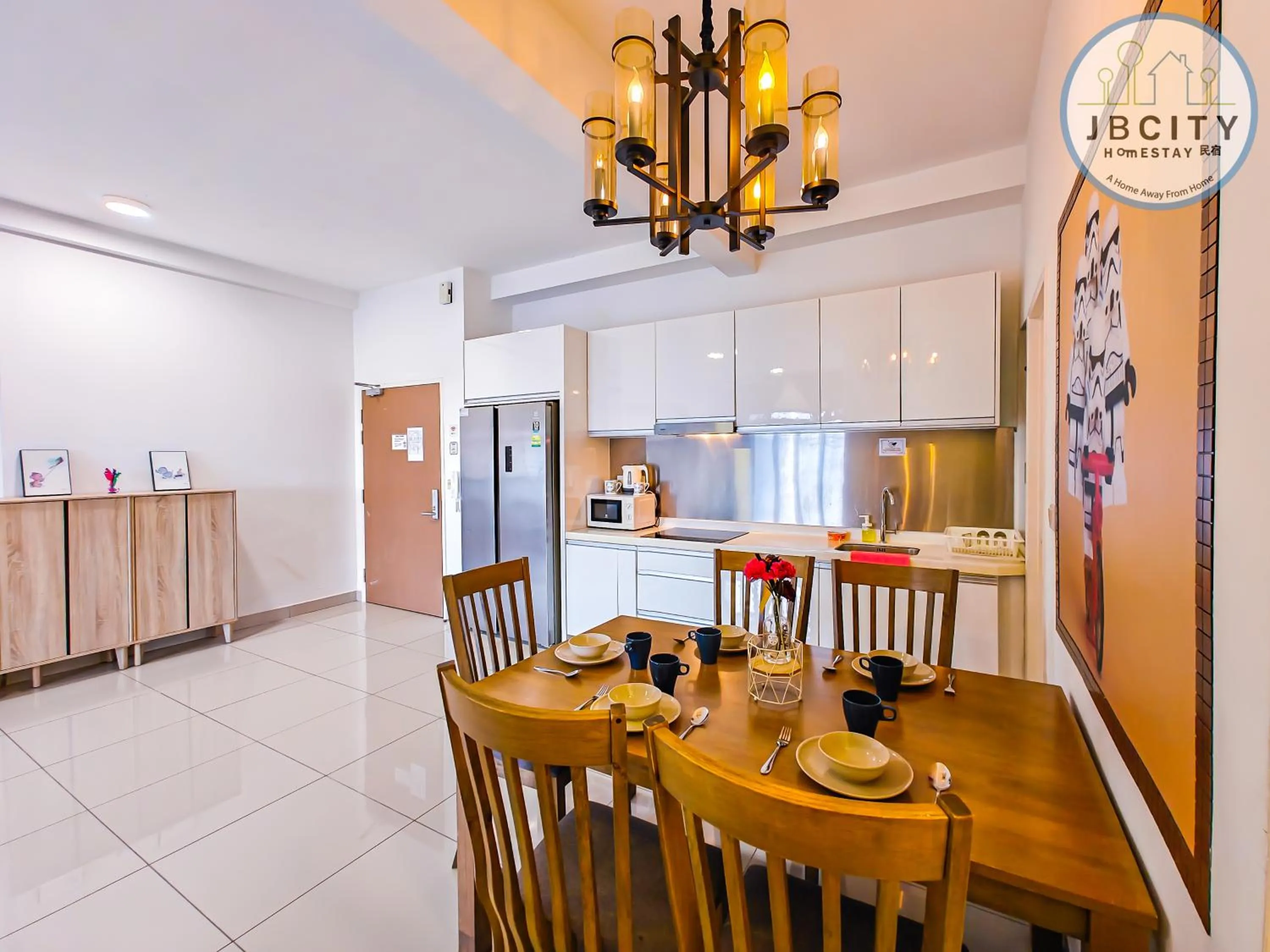 Kitchen or kitchenette in Pangsapuri Meridian by RR JBcity