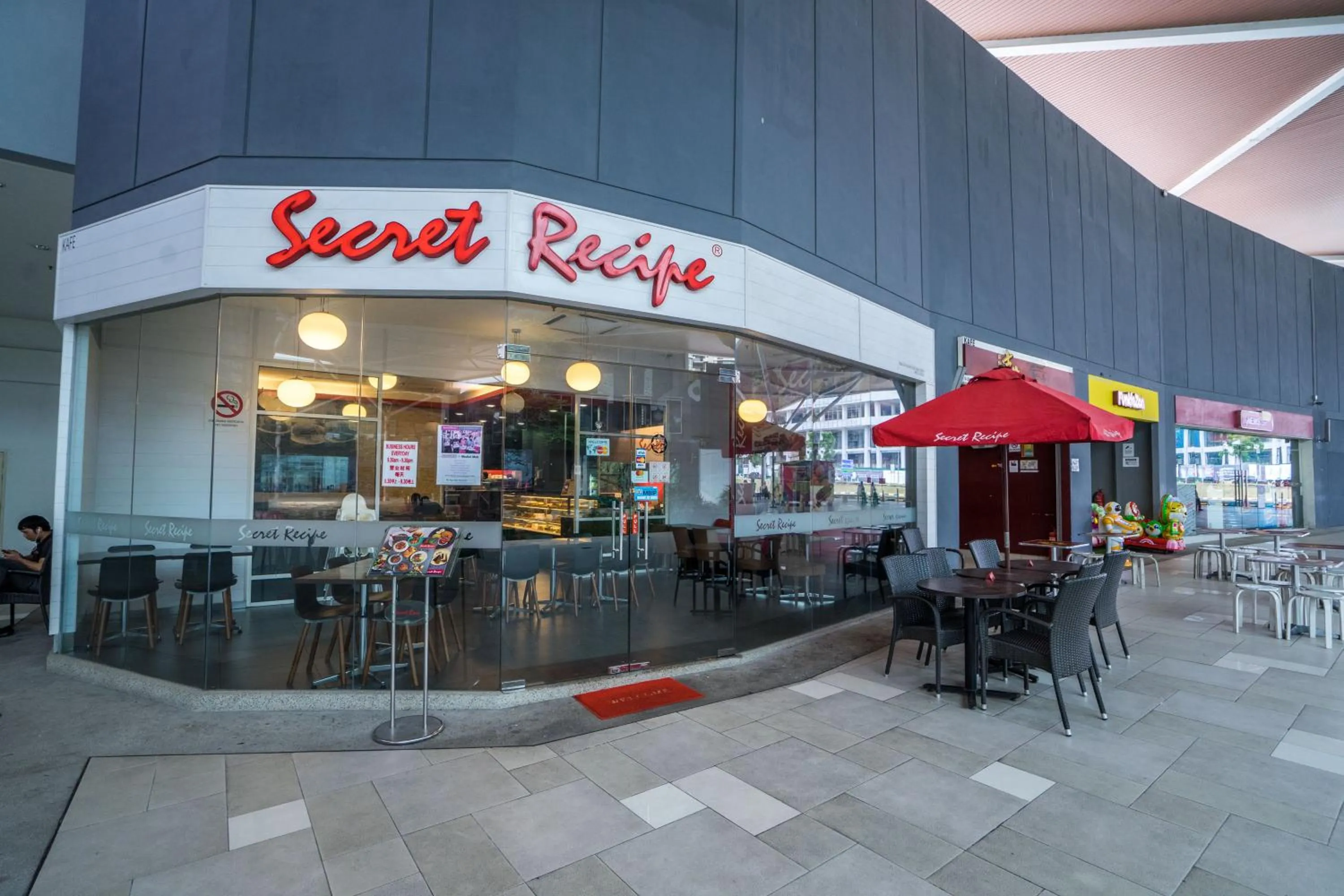 Restaurant/places to eat in Pangsapuri Meridian by RR JBcity