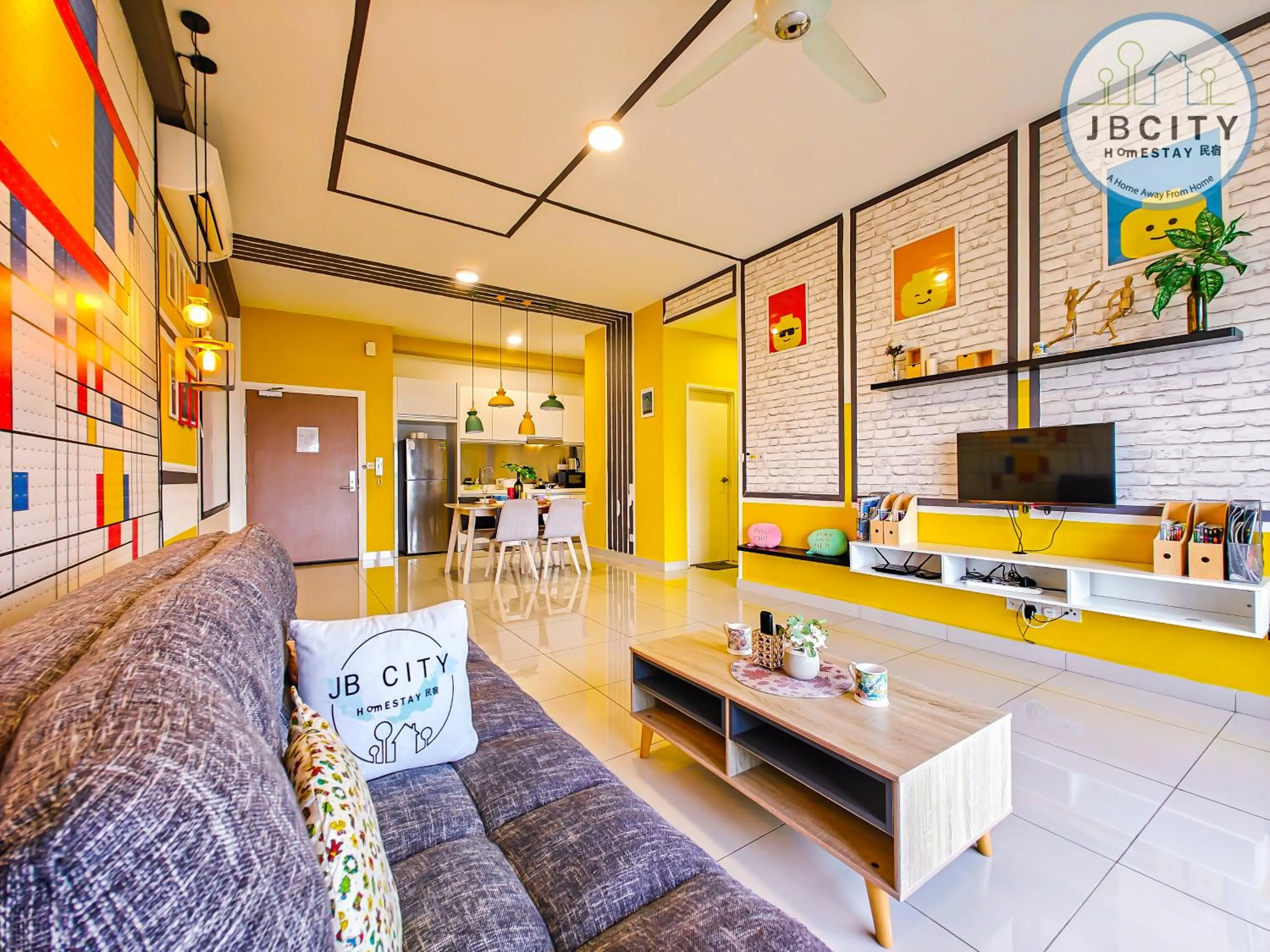 TV and multimedia in Pangsapuri Meridian by RR JBcity