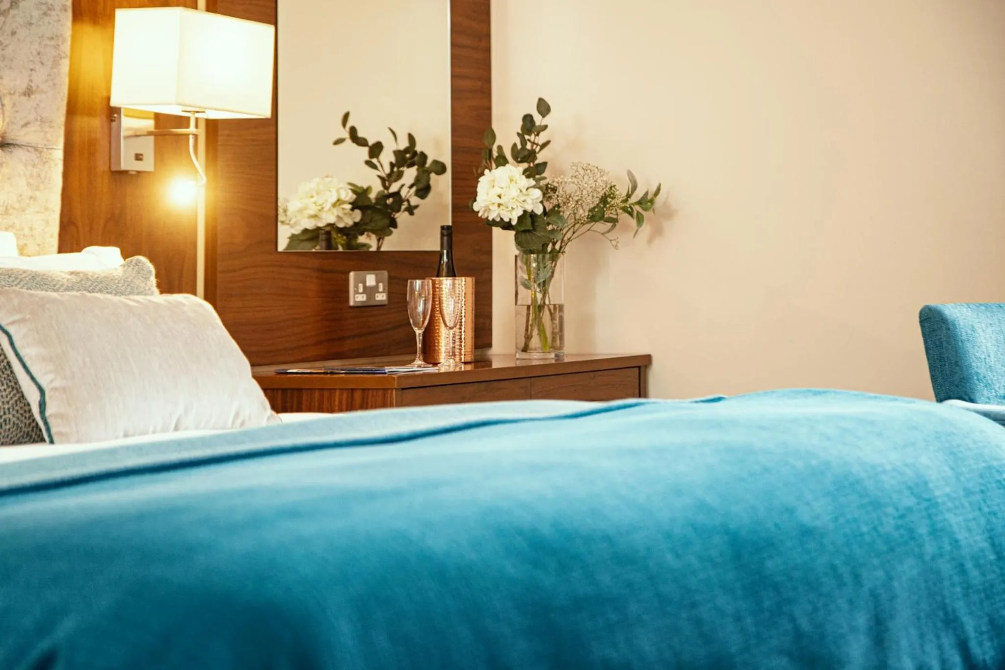 Bed in The Wyatt Hotel