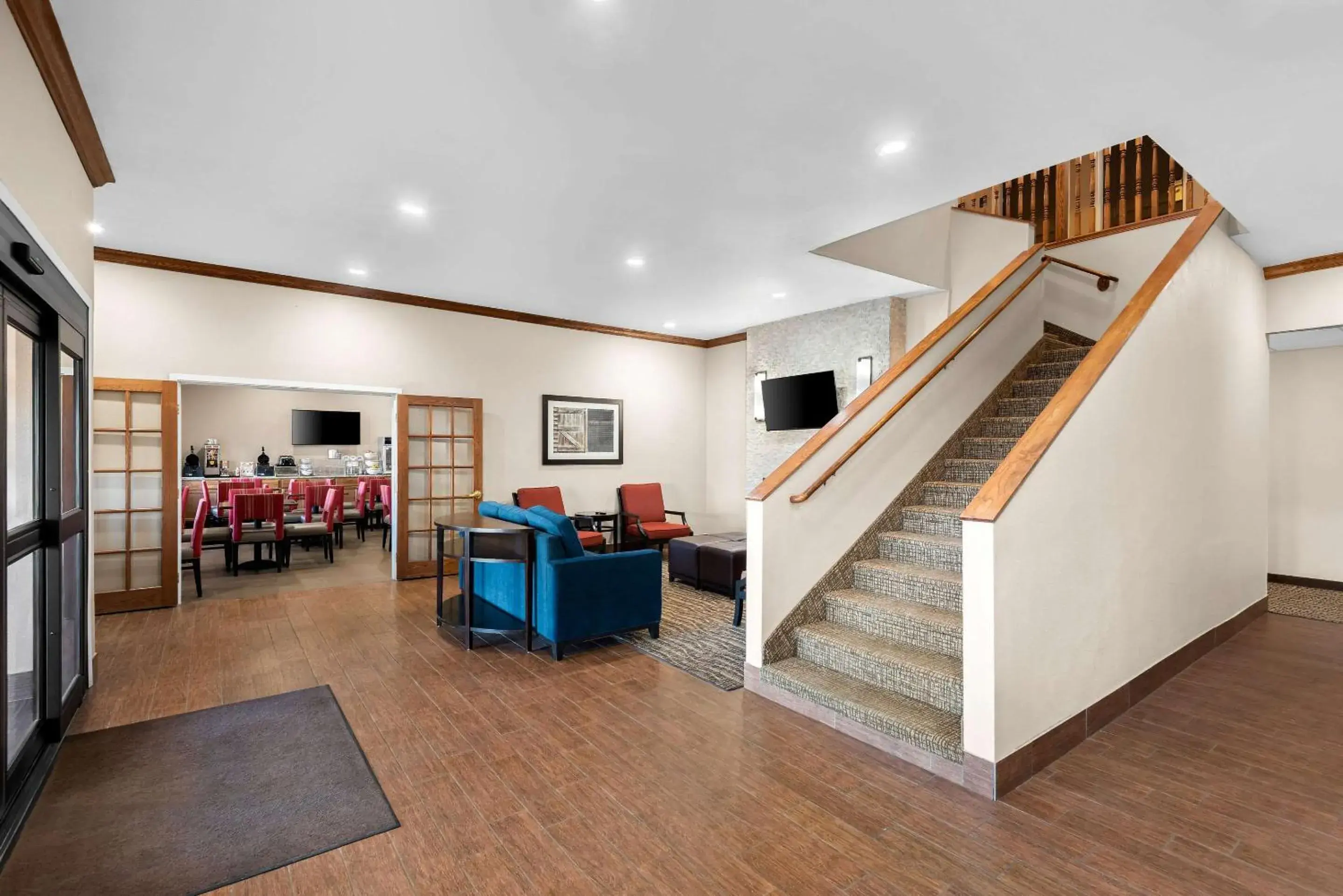 Lobby or reception in Comfort Inn & Suites Independence Lobby or reception in Comfort Inn & Suites Independence