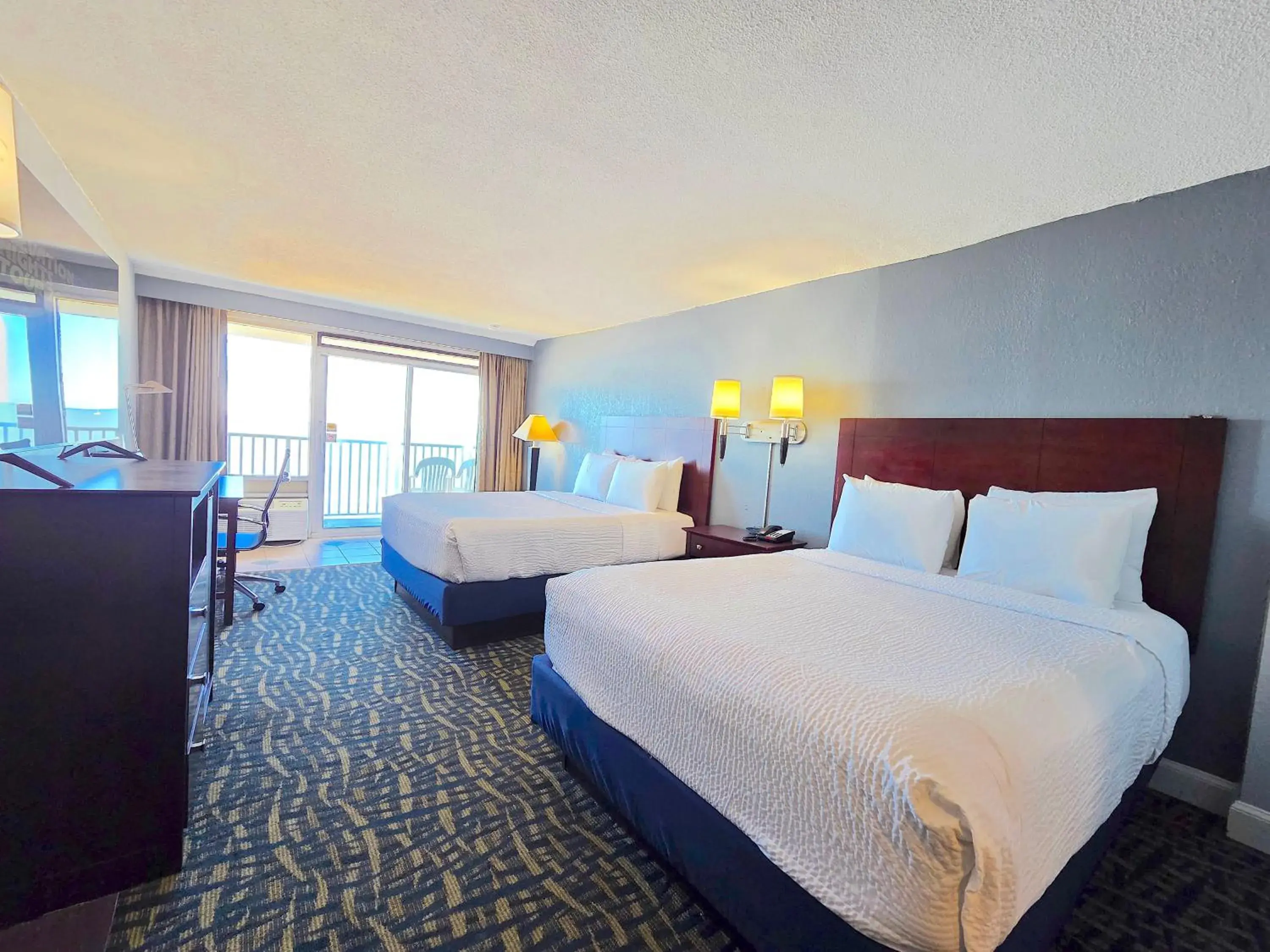 Bed in Ocean Resort Bed in Ocean Resort