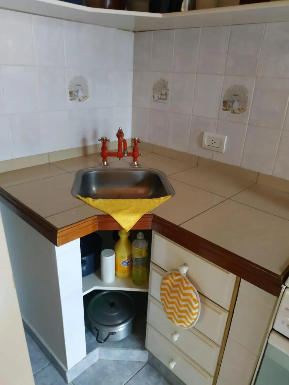 Kitchen or kitchenette in Departamentos Arco Iris Tandil