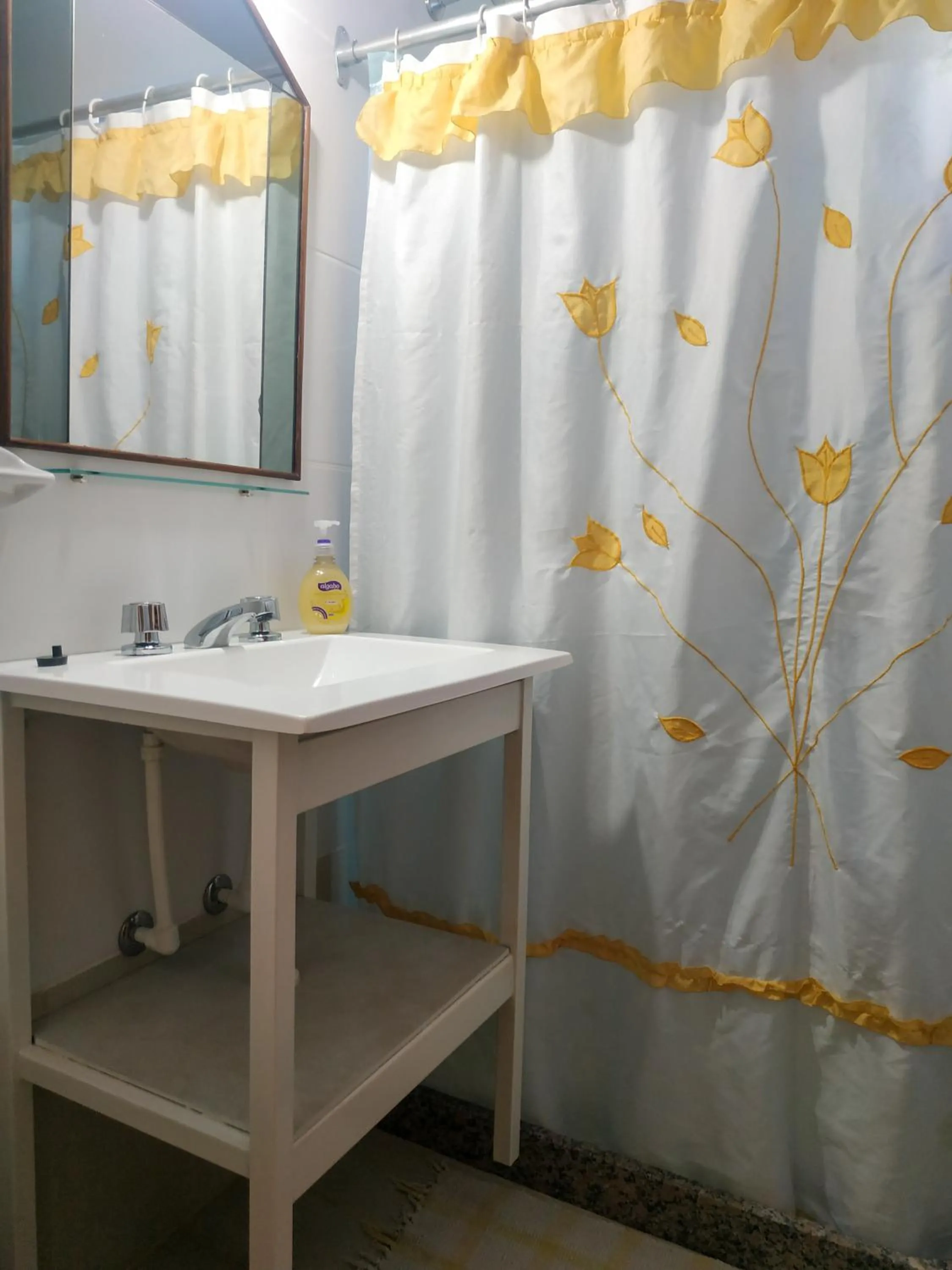 Bathroom in Departamentos Arco Iris Tandil