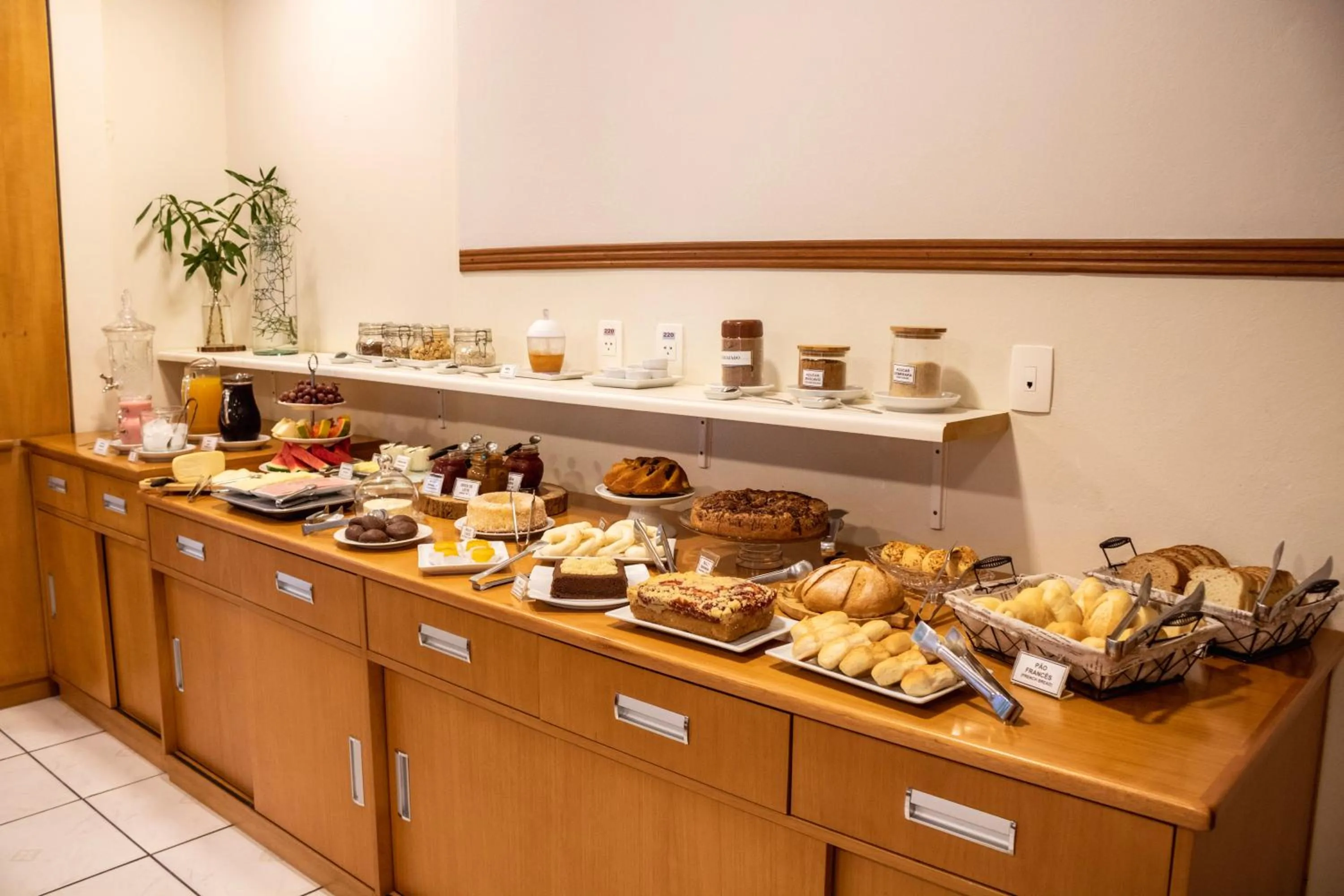 Breakfast in Pousada Villa Verde