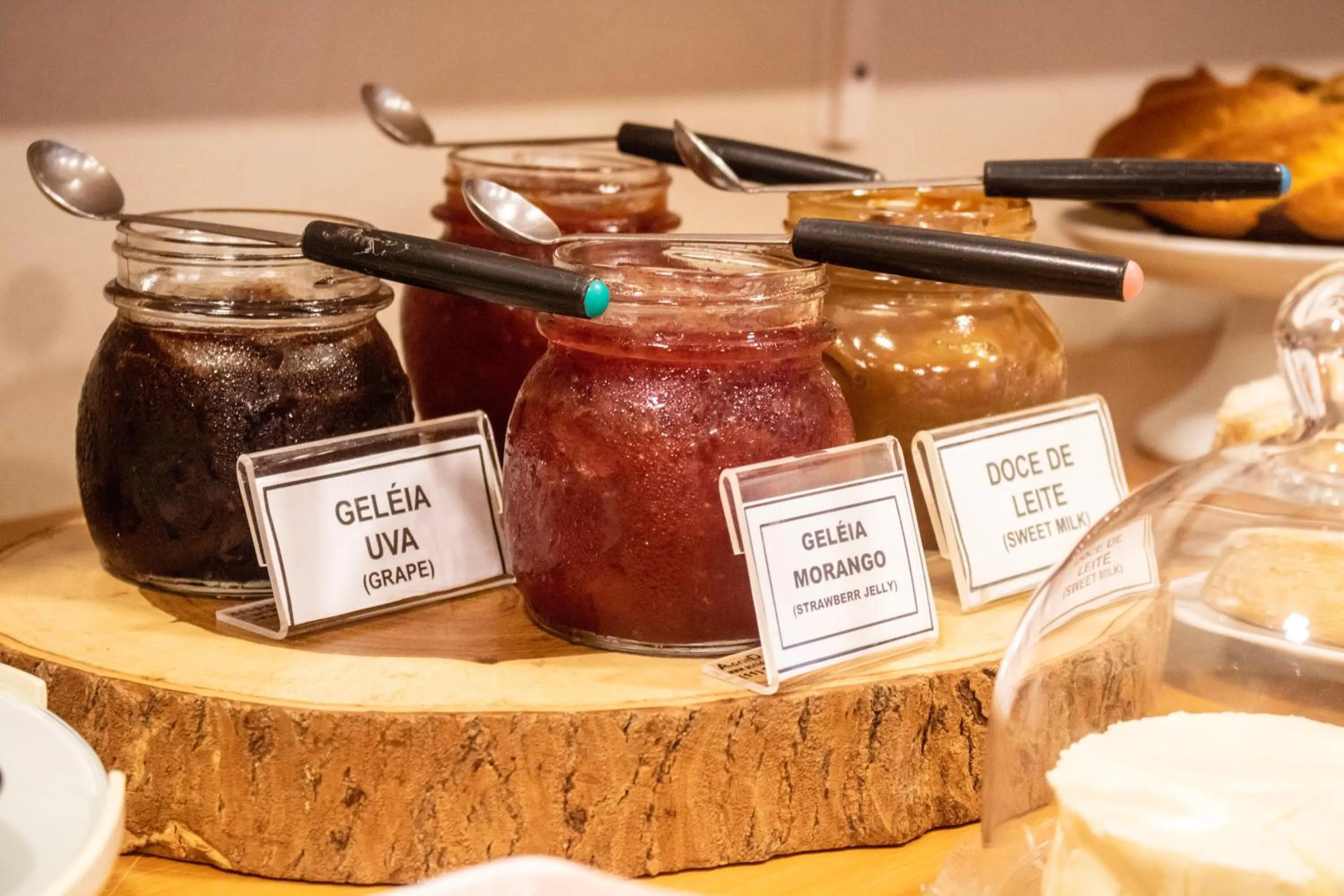 Breakfast in Pousada Villa Verde