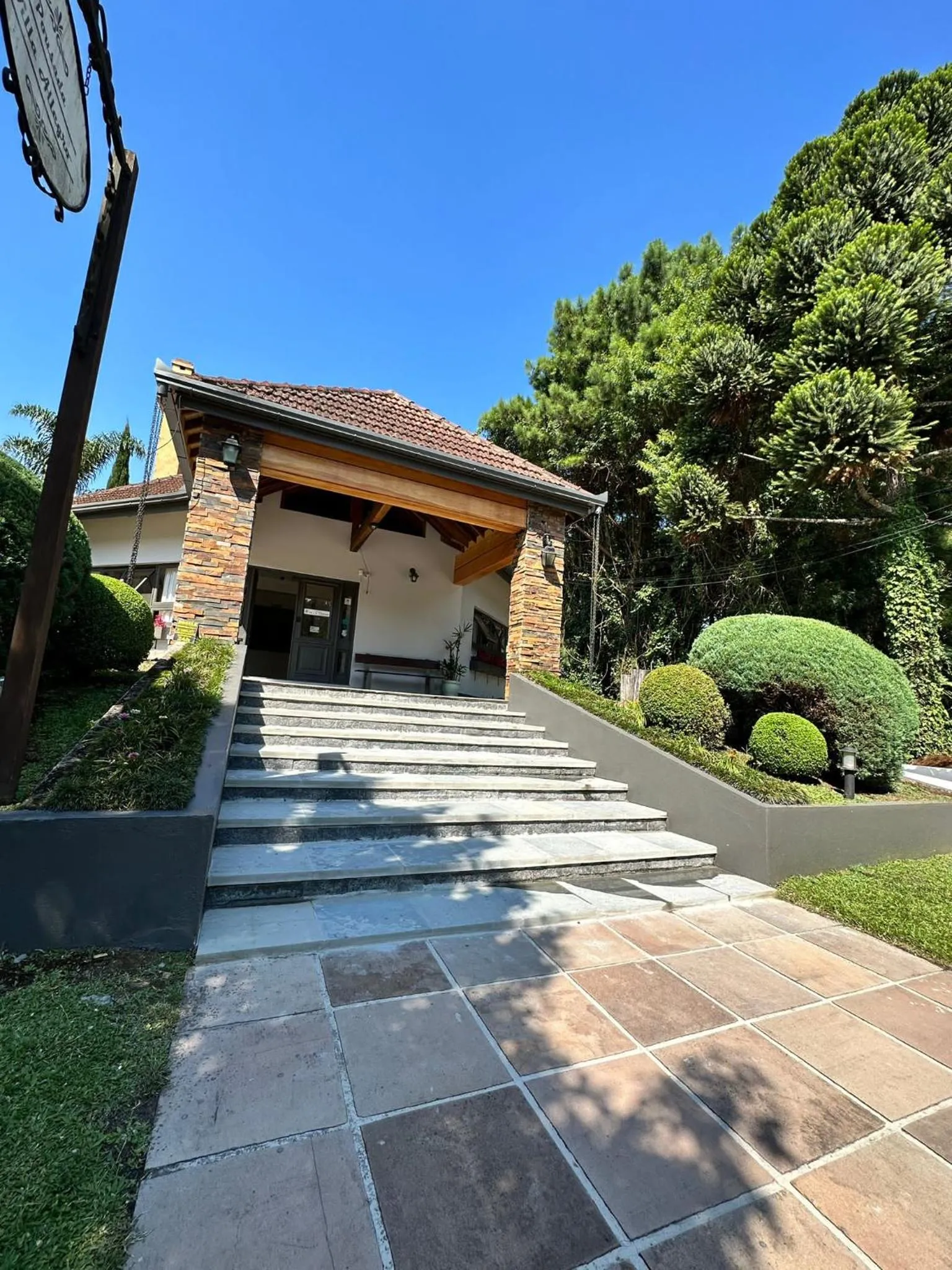 Property building in Pousada Villa Verde
