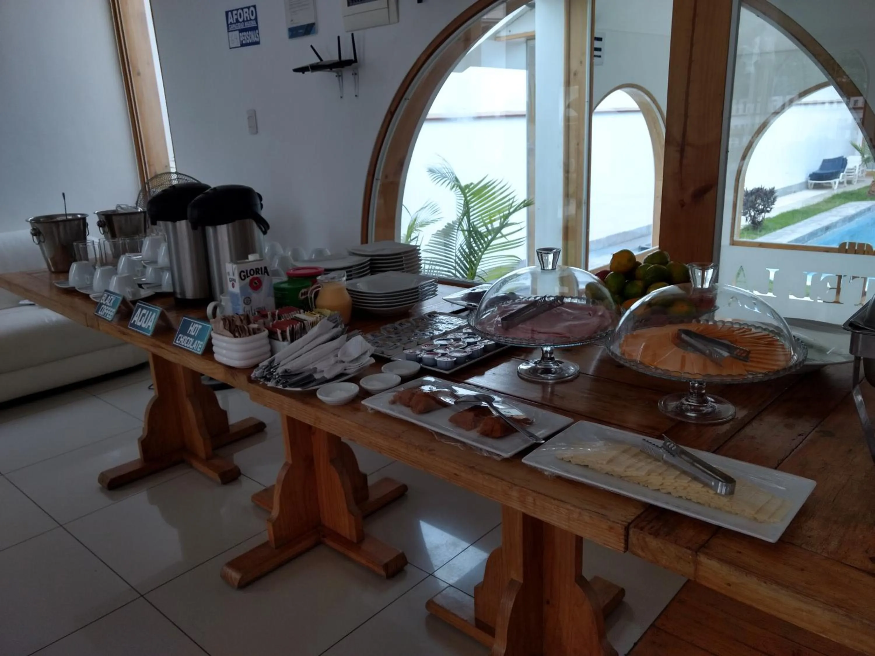Buffet breakfast in Hotel Boutique La Angostura