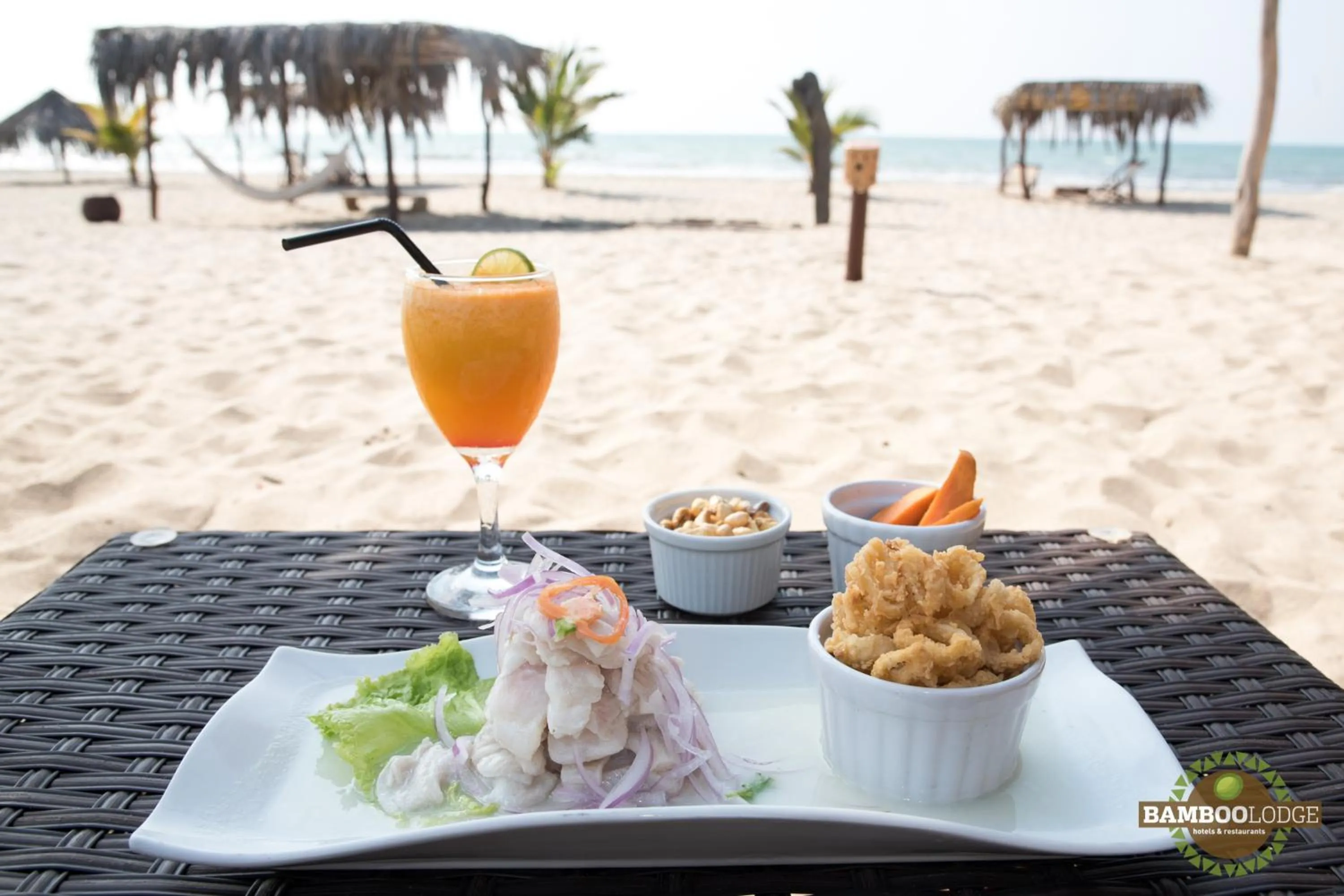 Food and drinks in Bamboo Lodge
