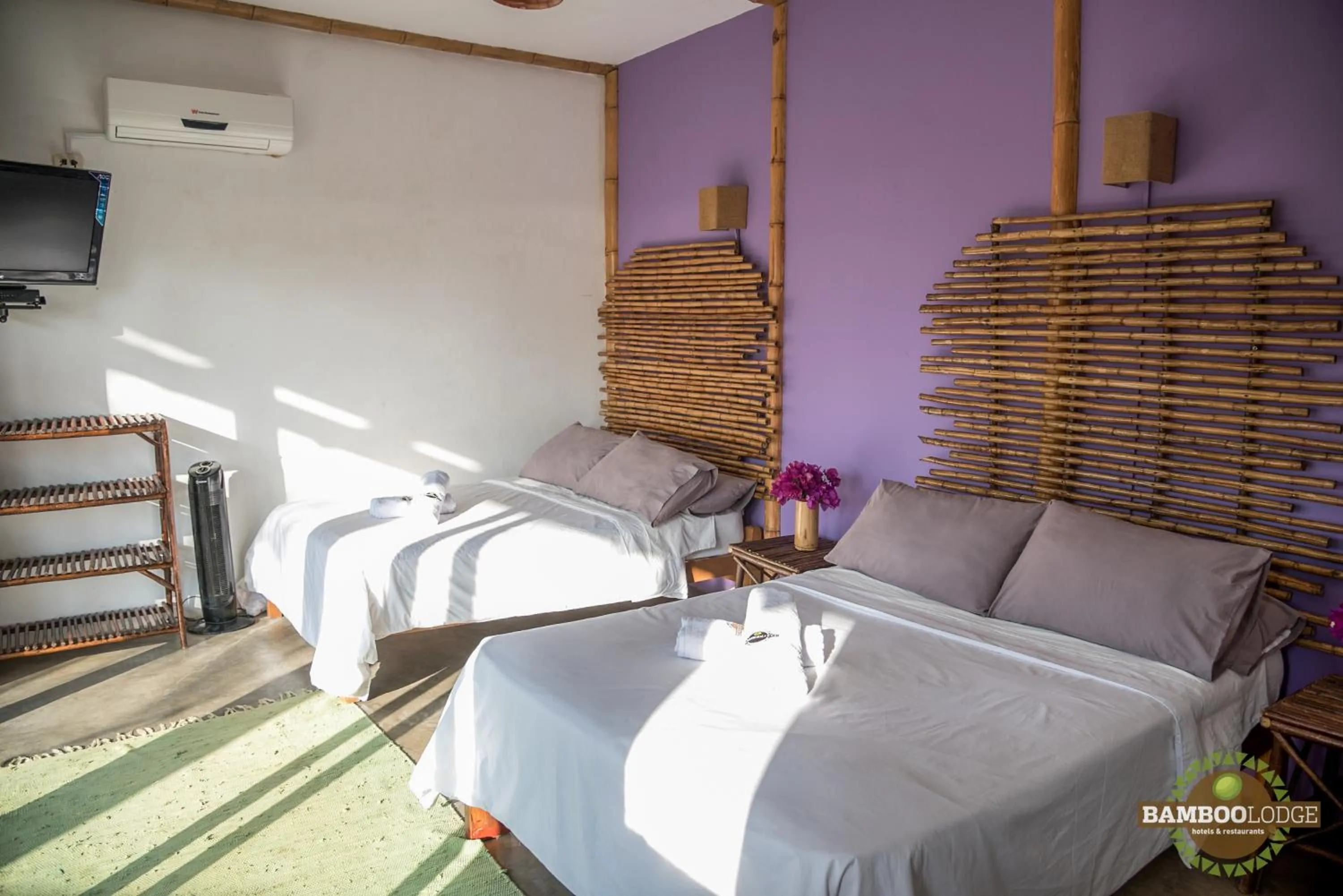 Photo of the whole room, Bed in Bamboo Lodge