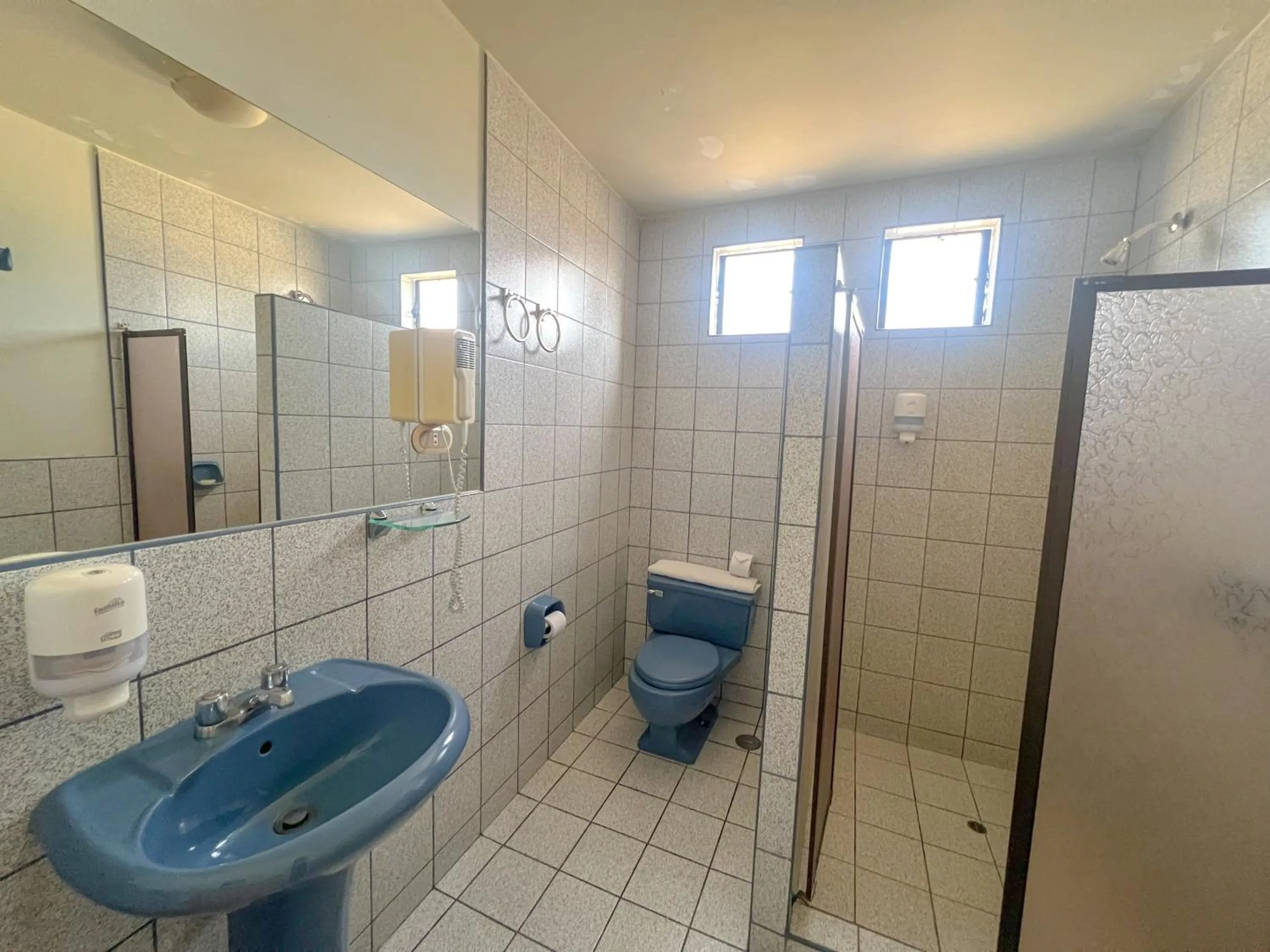 Shower in DM Hoteles Arequipa